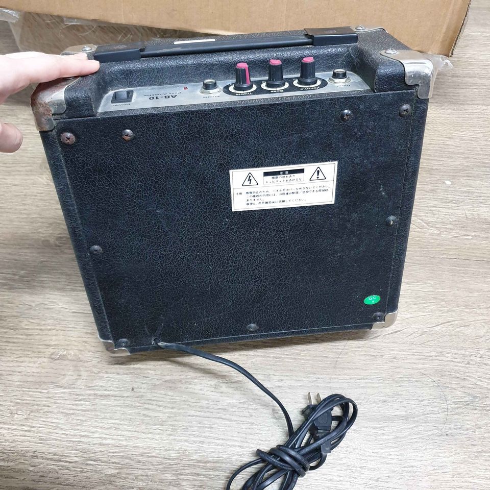 LOA ĐÀN ARIA AB-10