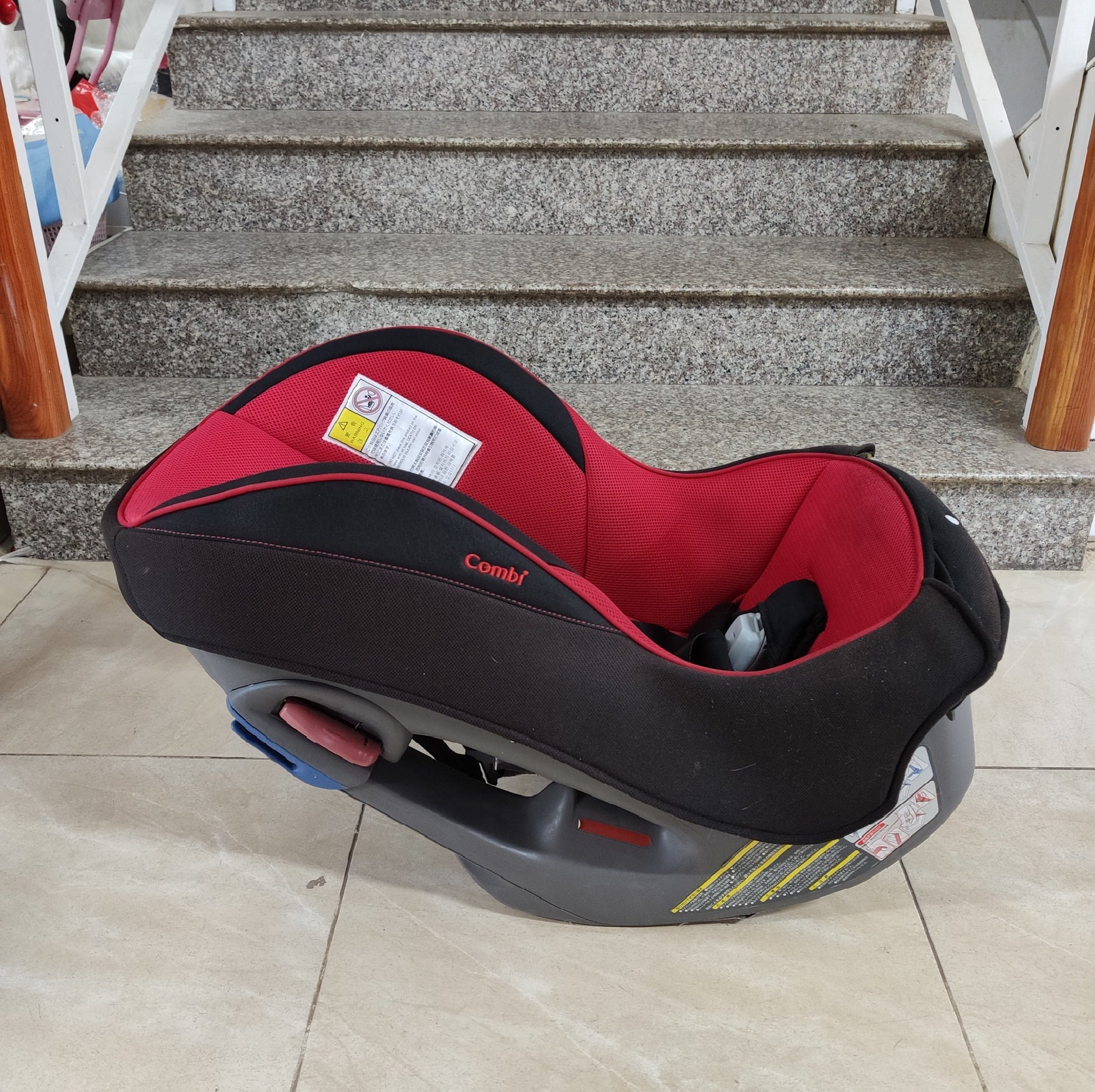 GHẾ Ô TÔ TRẺ EM THƯƠNG HIỆU COMBI MINIMA GRANDE EG.