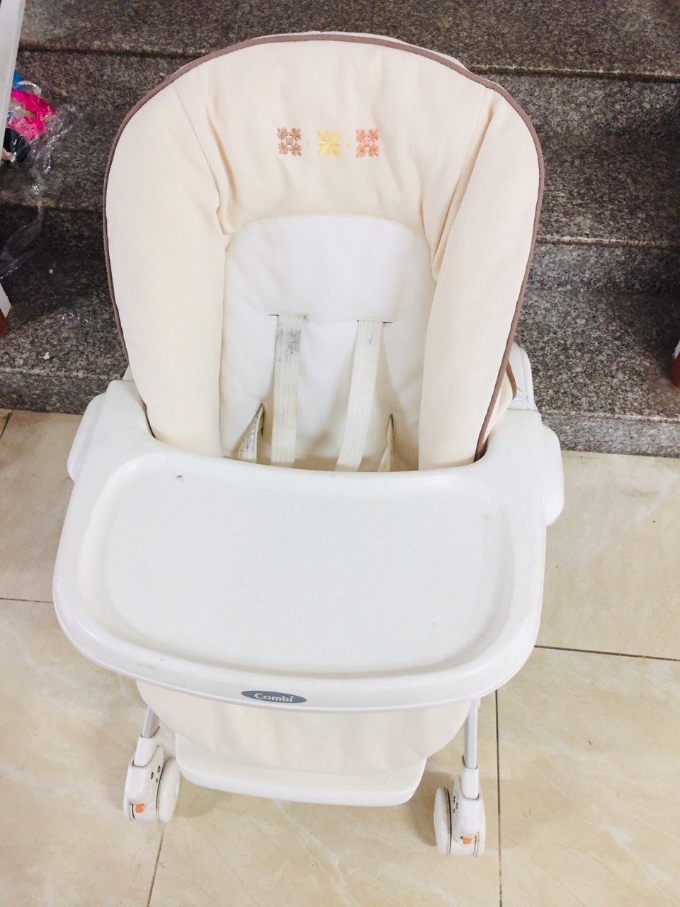 GHẾ NÔI ĐA NĂNG THƯƠNG HIỆU COMBI