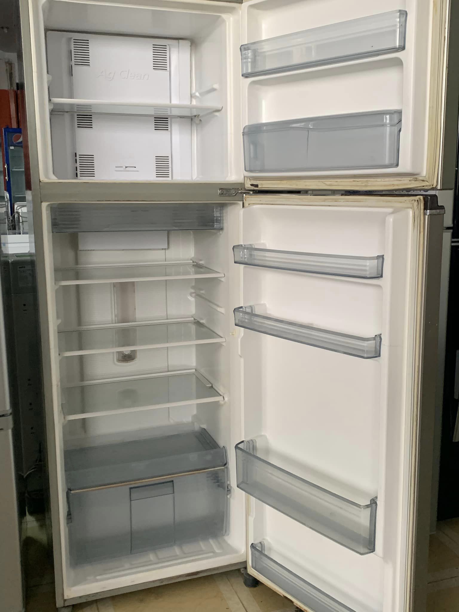 Tủ lạnh Panasonic 303L Inverter