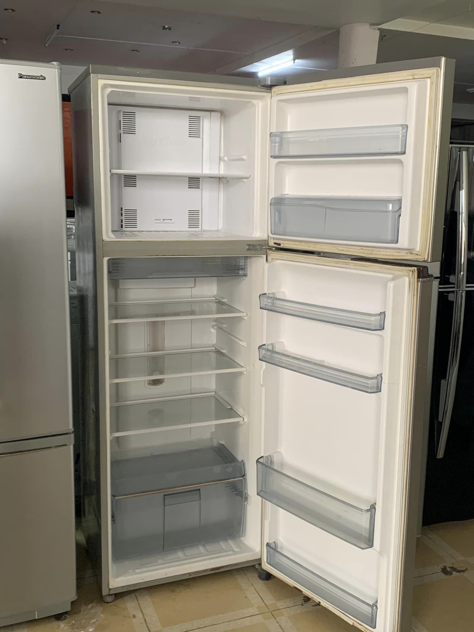 Tủ lạnh Panasonic 303L Inverter