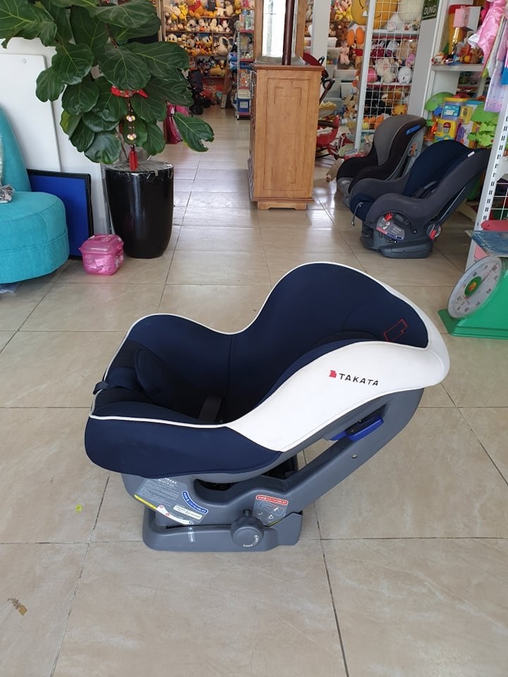 Ghế ngồi ôtô TAKATA trượt chỉnh 3 tư thế cho bé ( Nội địa Nhật )