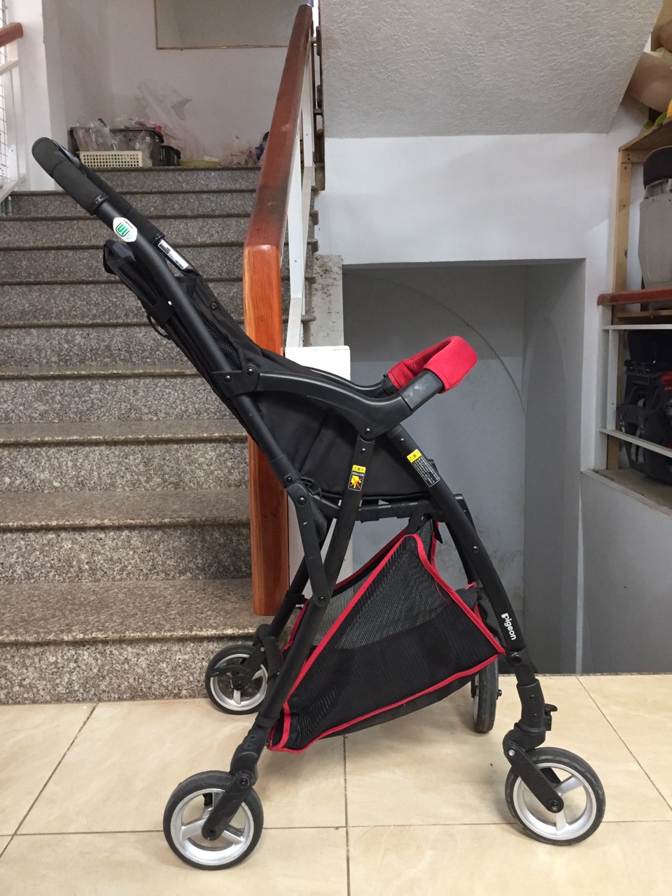 Xe đẩy em bé Pigeon