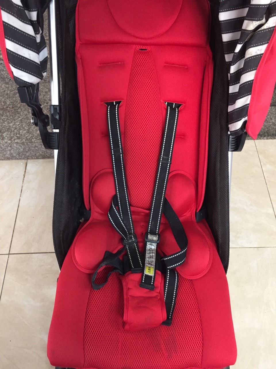 Xe đẩy em bé Aprica