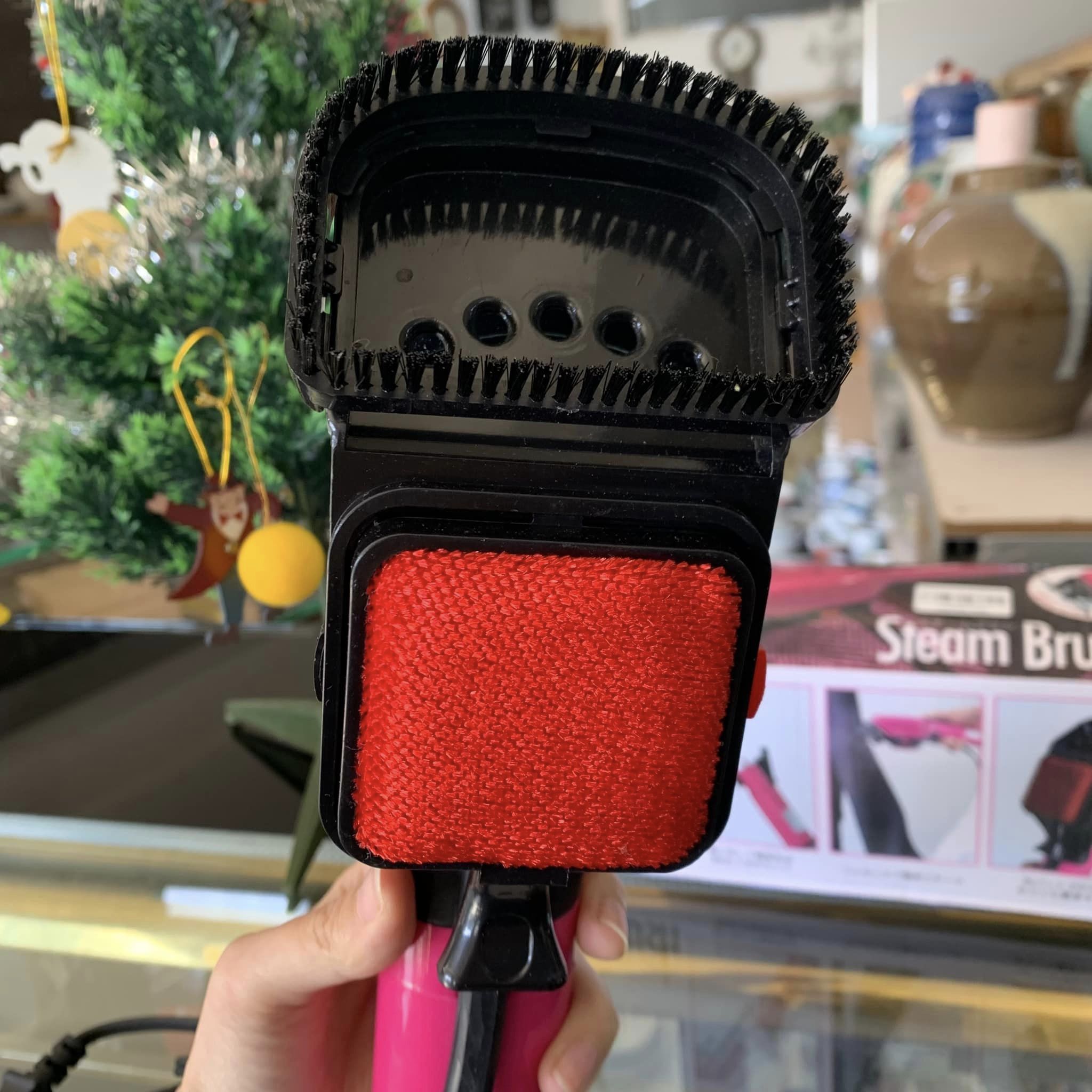 Bàn ủi hơi nước Steam Brush