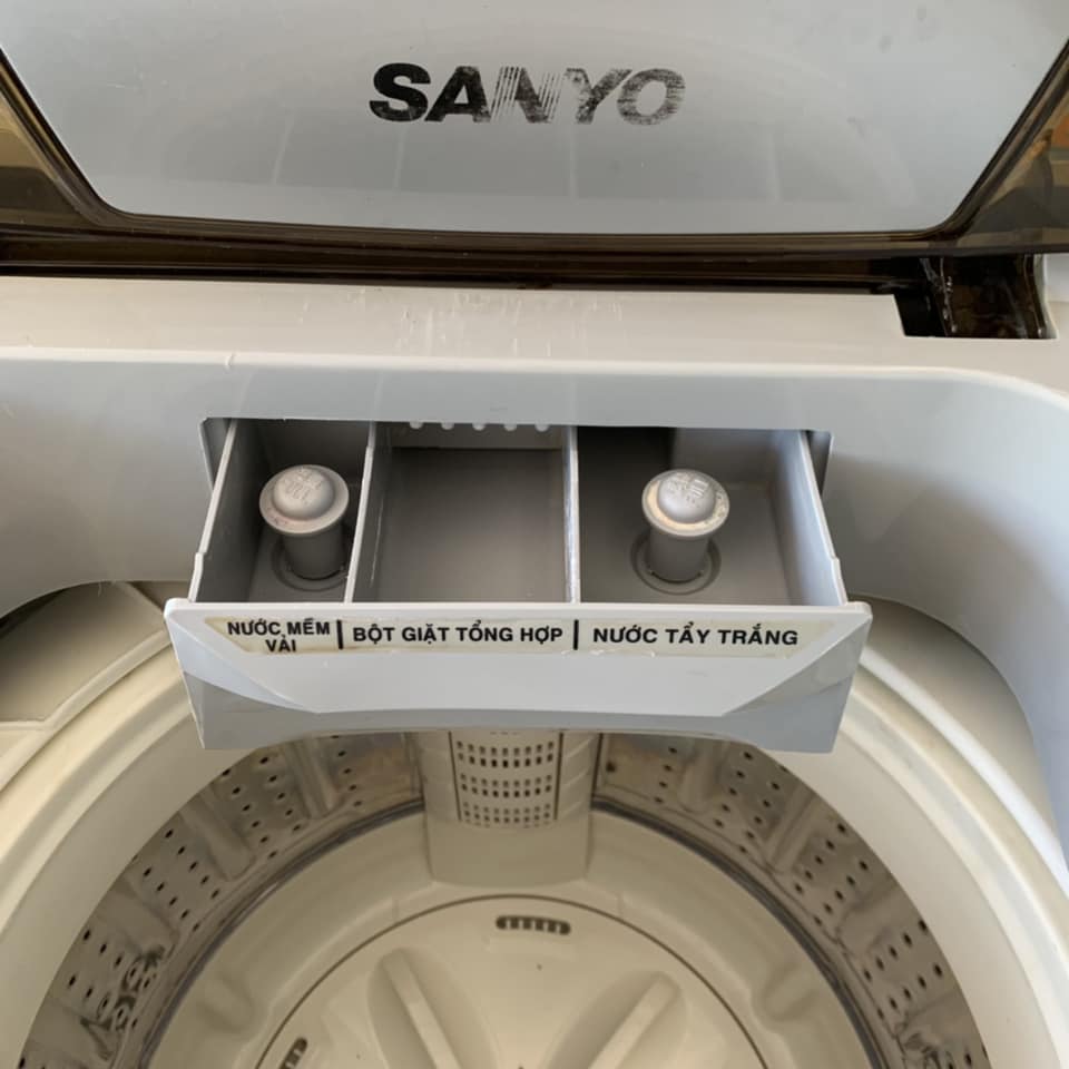 Máy giặt Sanyo ASW-F680HT 7kg