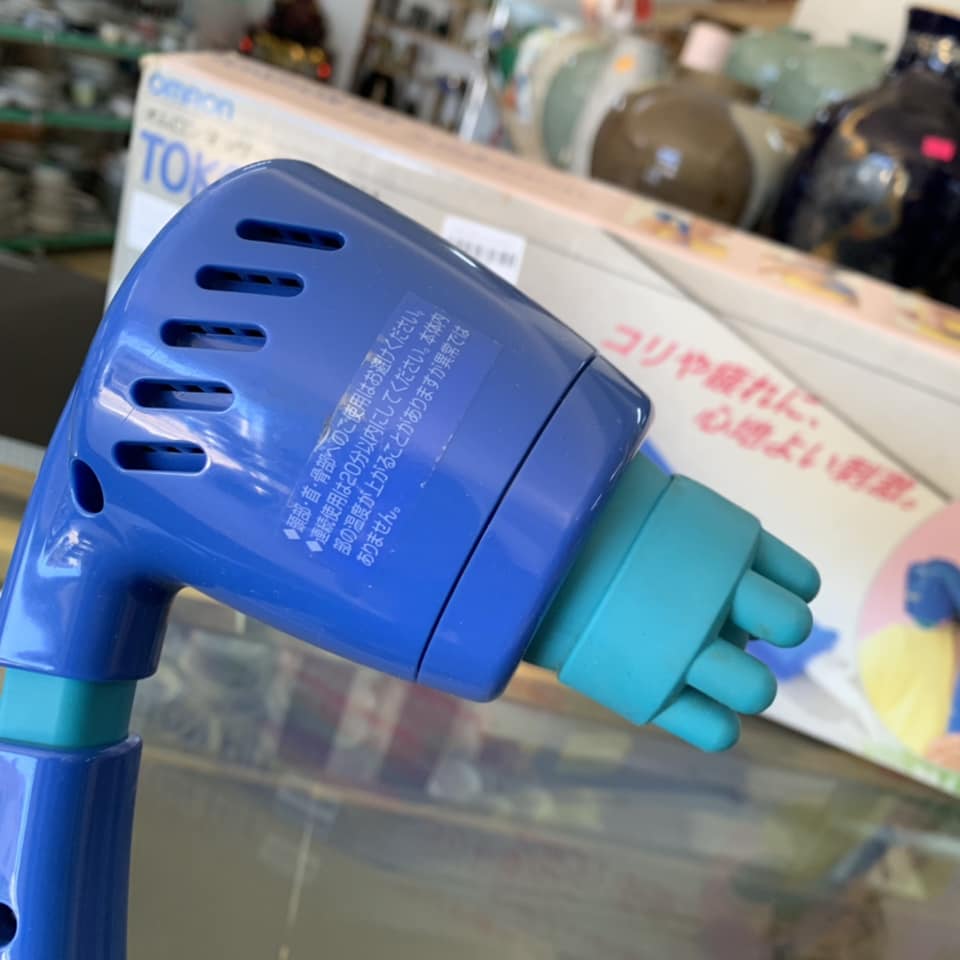 Máy matxa omron HM151