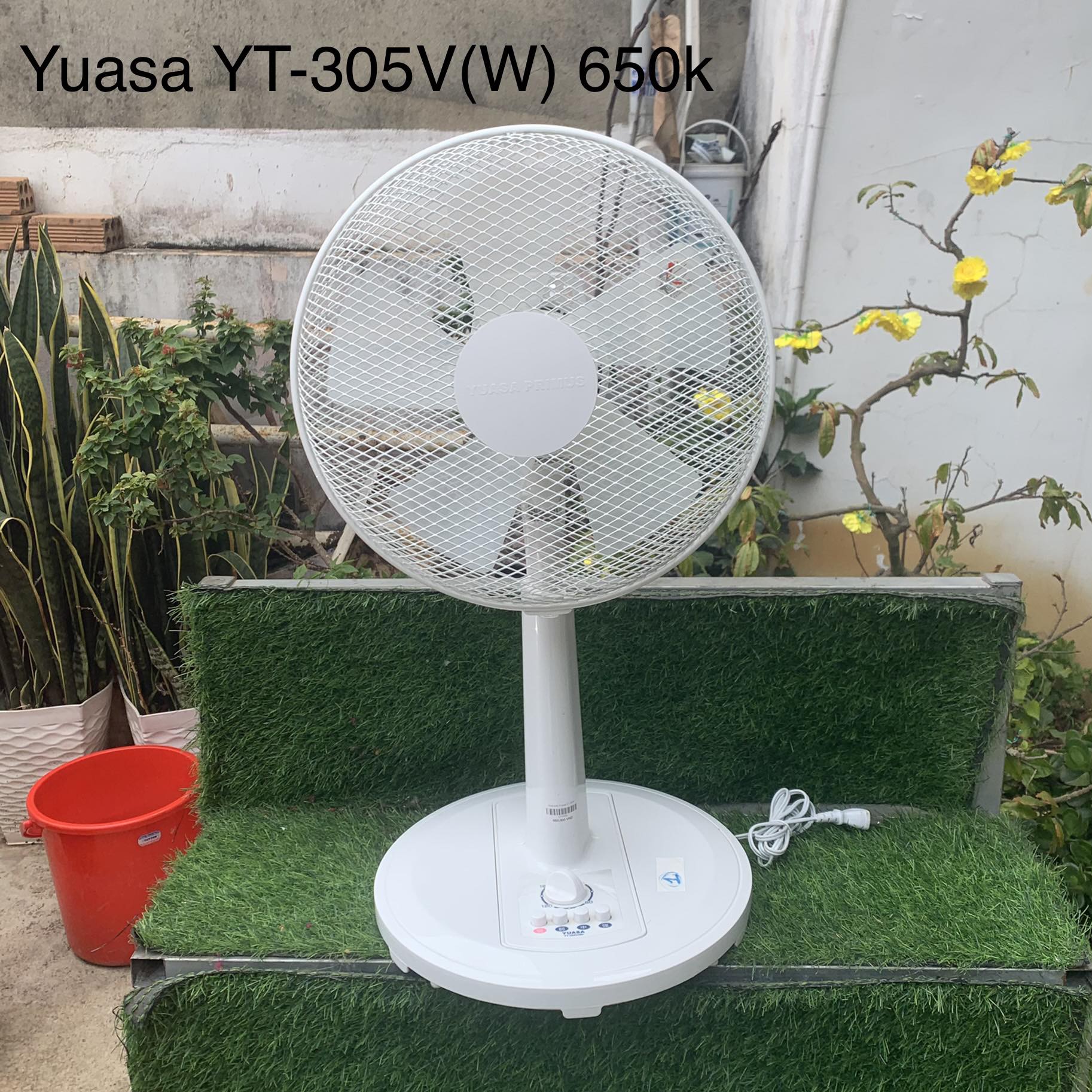 Quạt mát Yuasa YT-305V