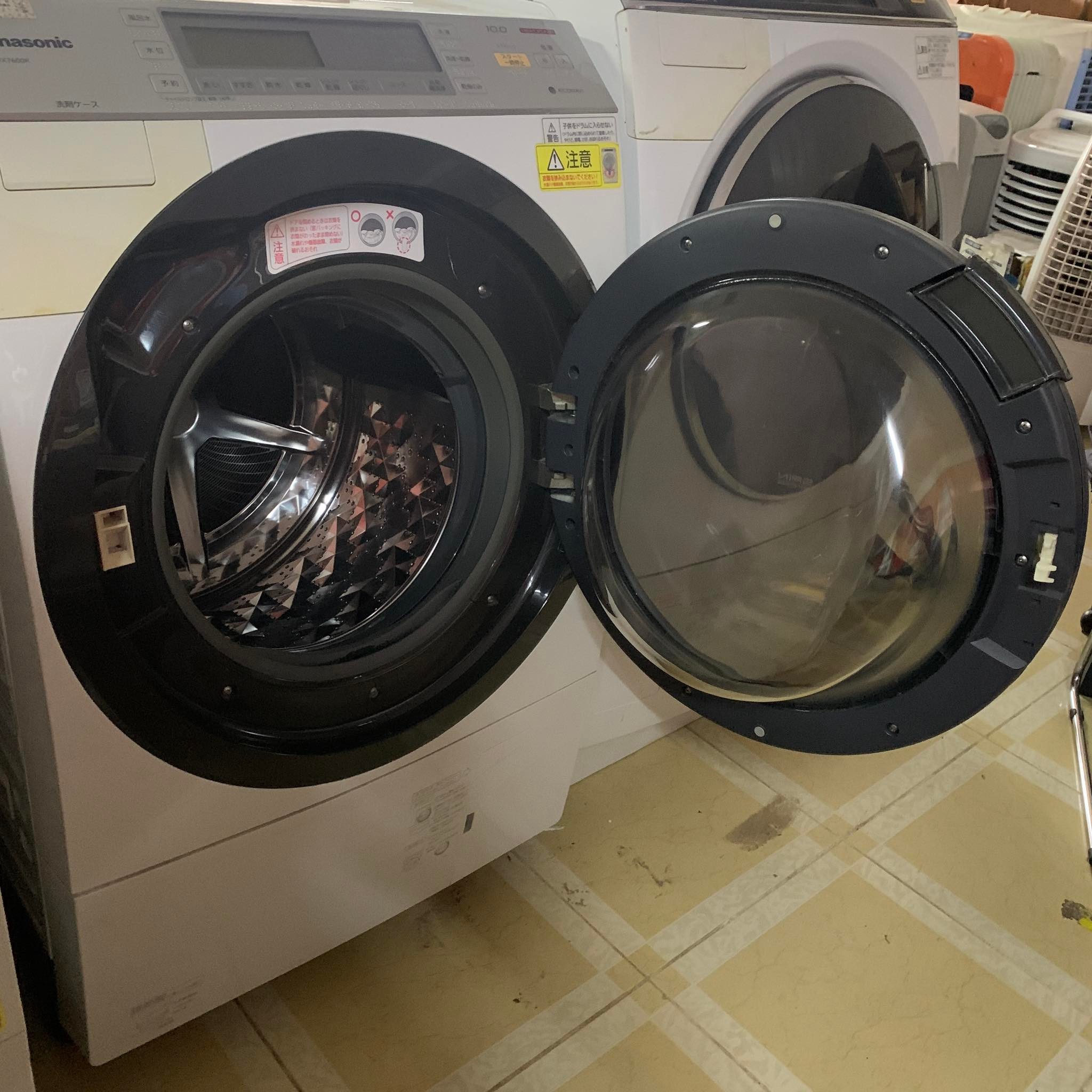 PANASONIC NA-VX7600R