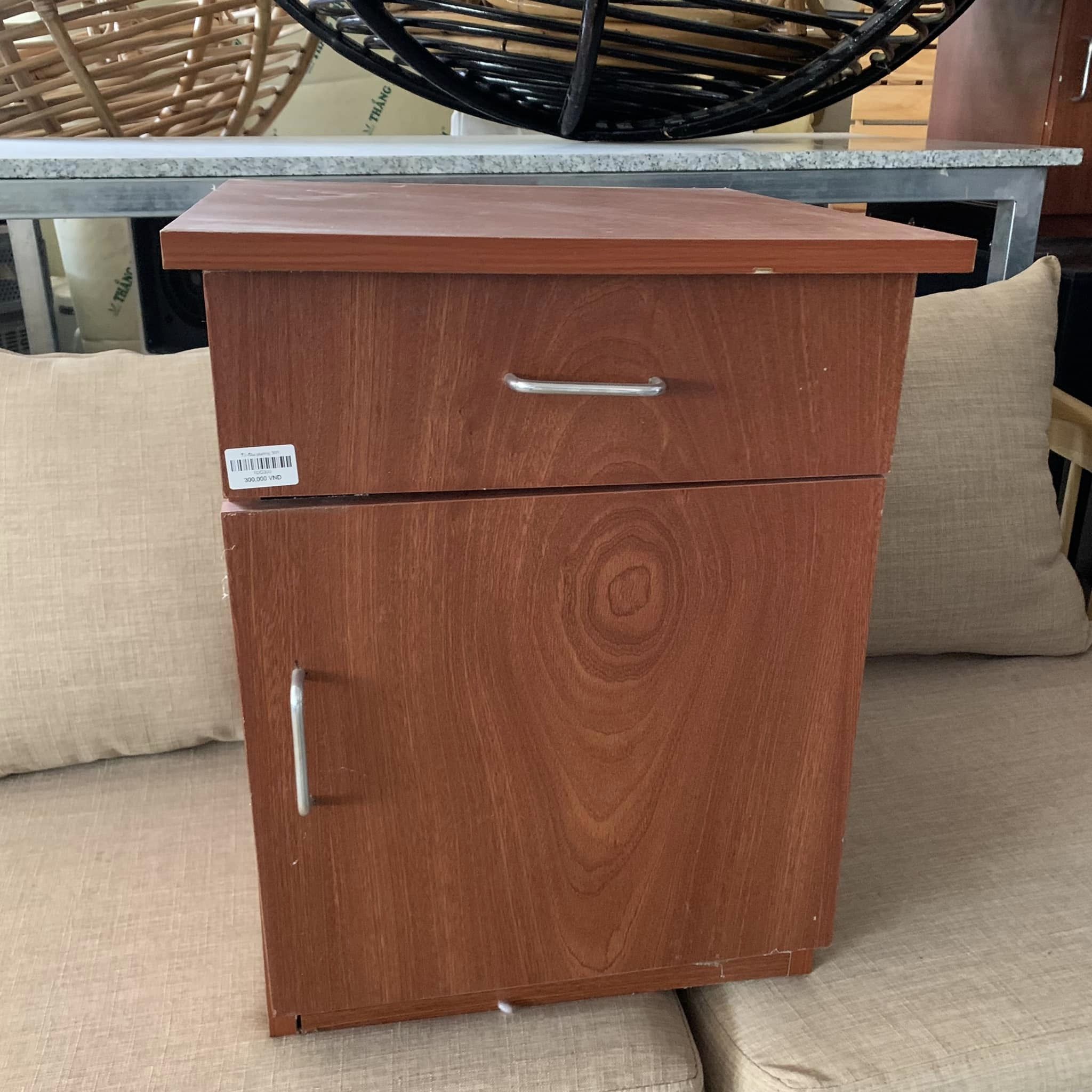Tủ đầu giường 300