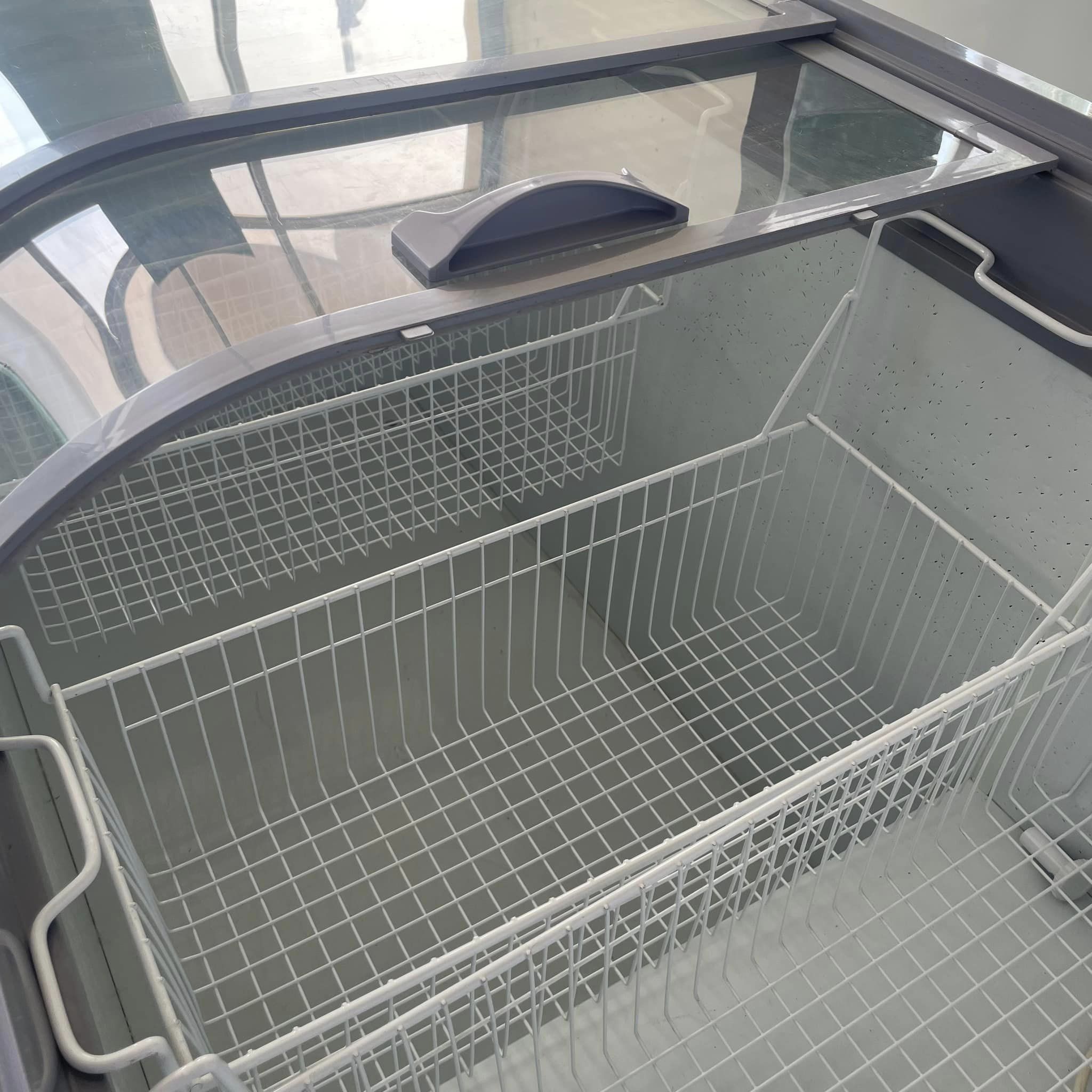 Tủ đông Sanaky VH-888K