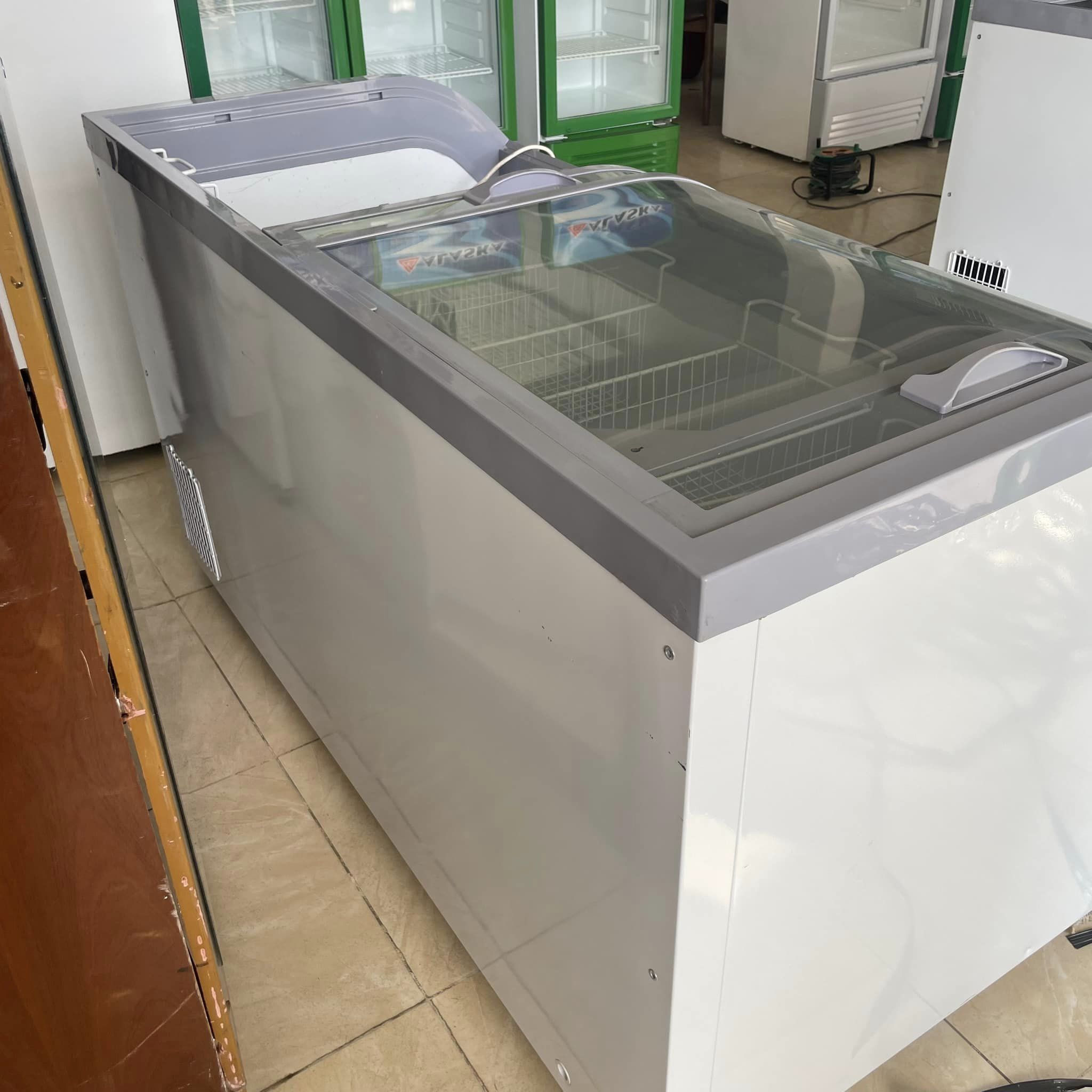 Tủ đông Sanaky VH-888K