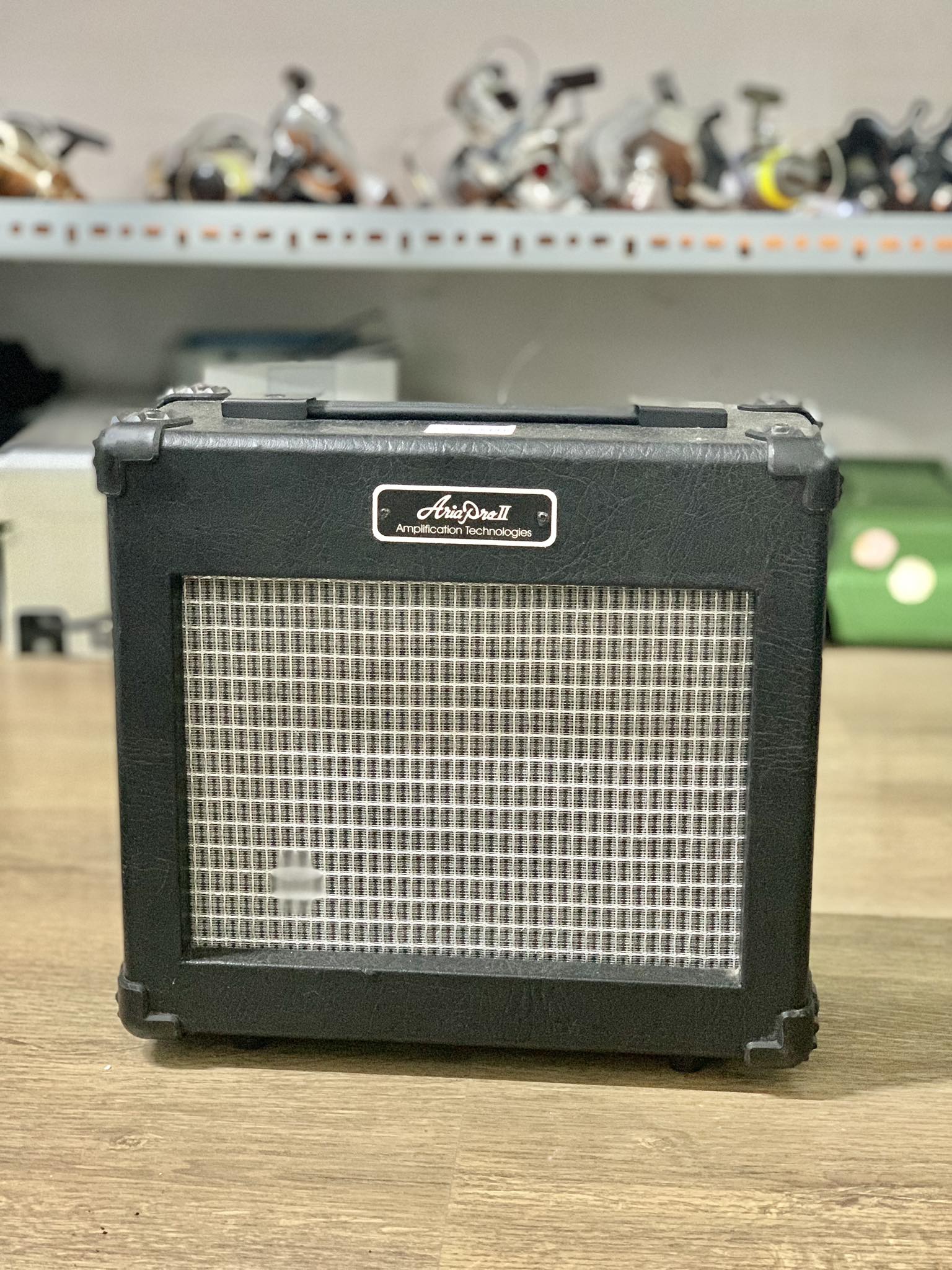 LOA ĐÀN ARIAPRO 2 AG-10 MKII