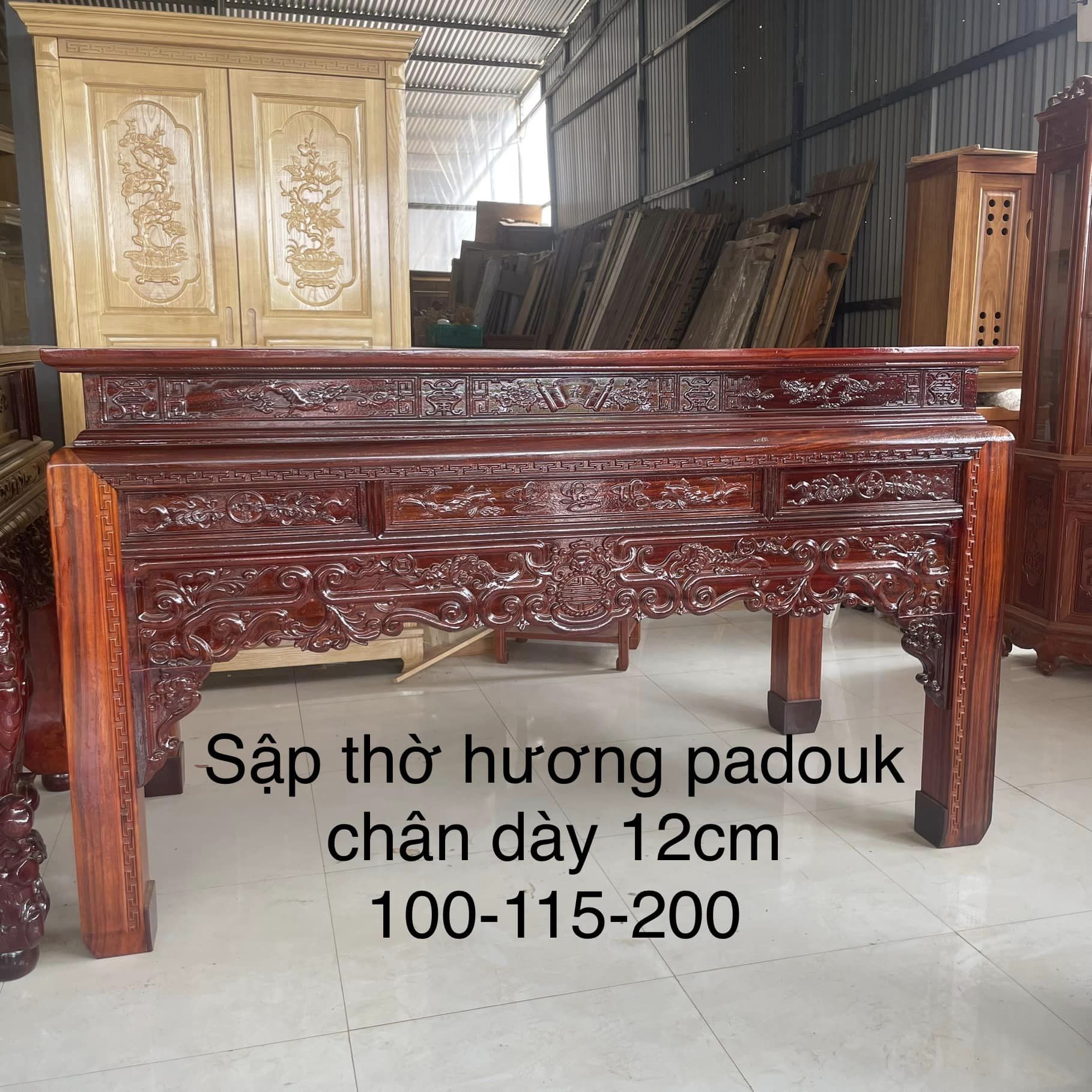 Sập thờ hương Padouk chân dày 12cm