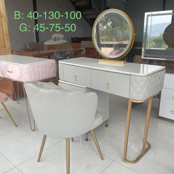 Bàn trang điểm xám