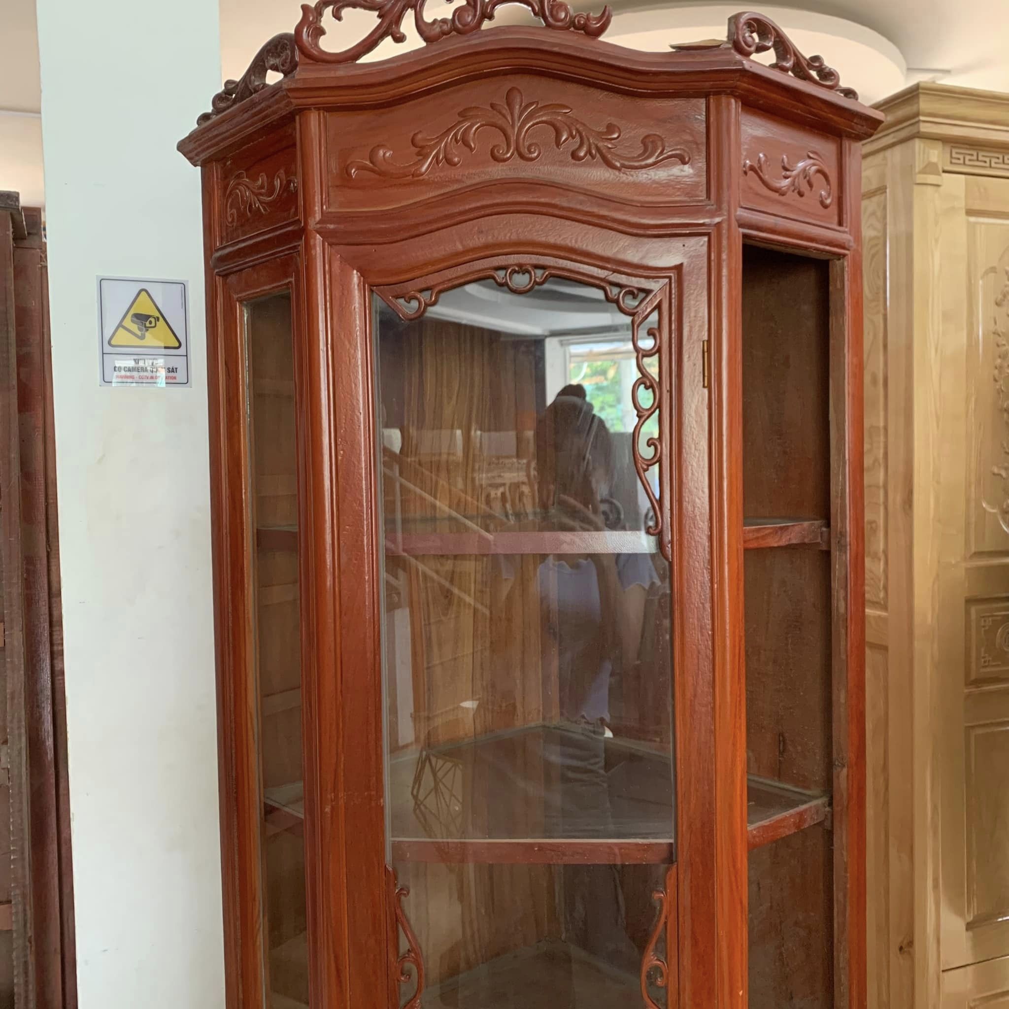 Tủ đựng rượu gỗ gõ đỏ