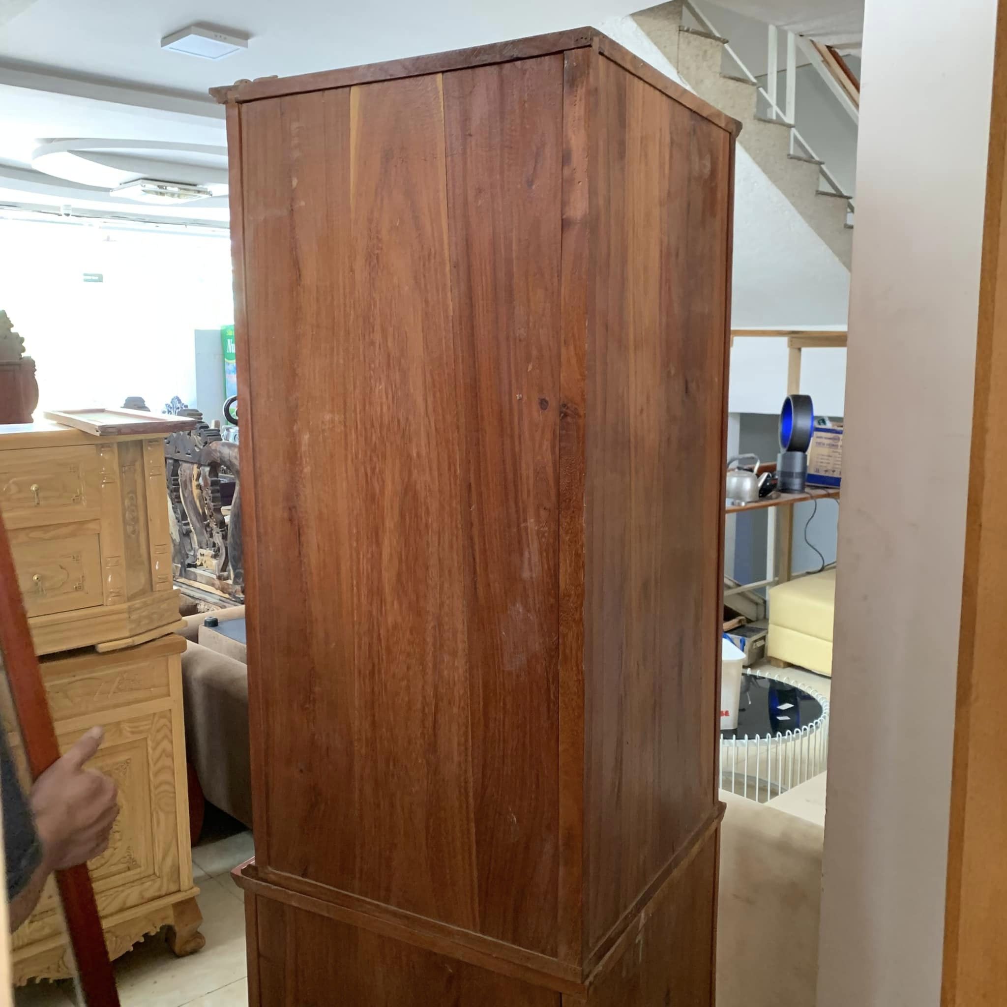 Tủ đựng rượu gỗ gõ đỏ