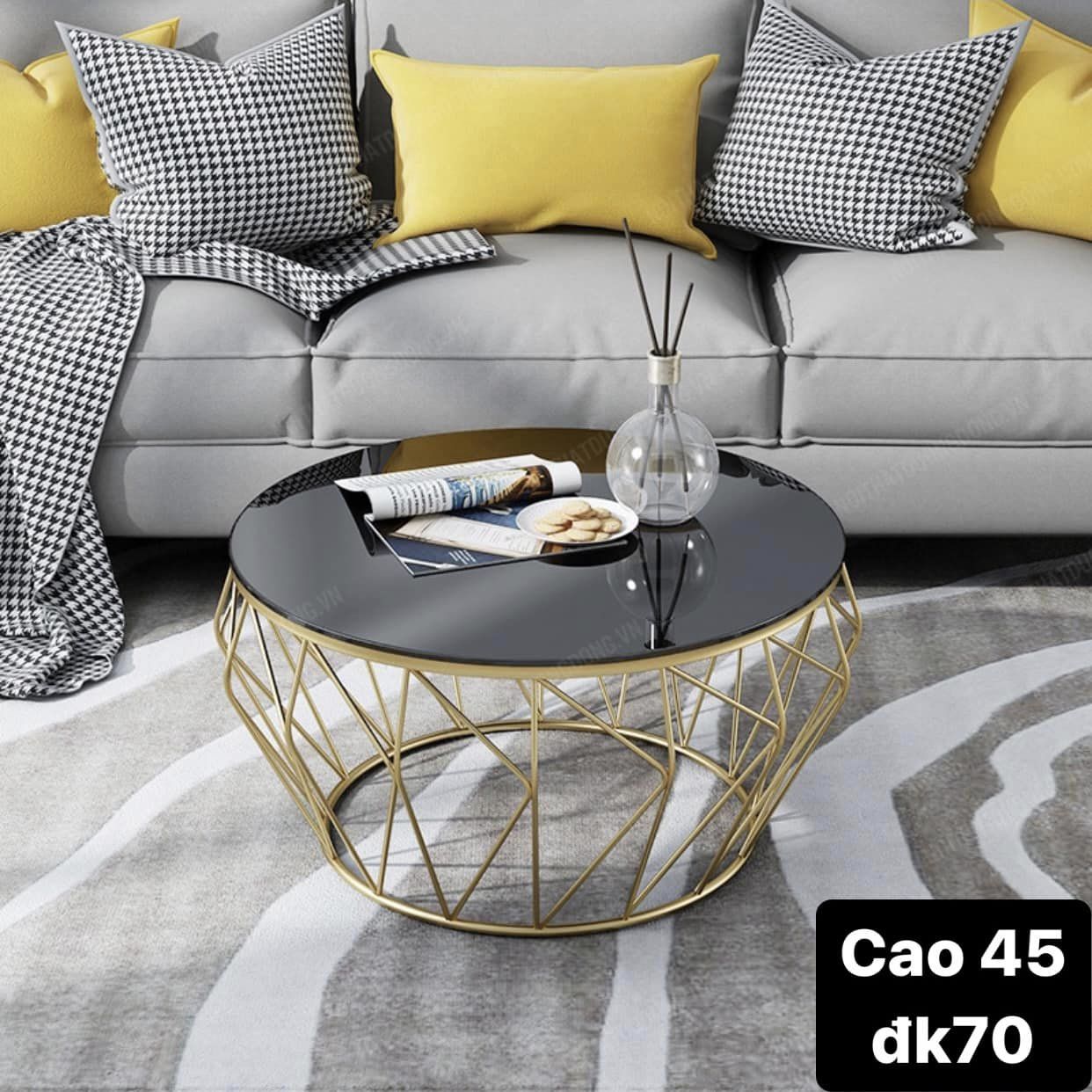 Bàn sofa hình kim cương