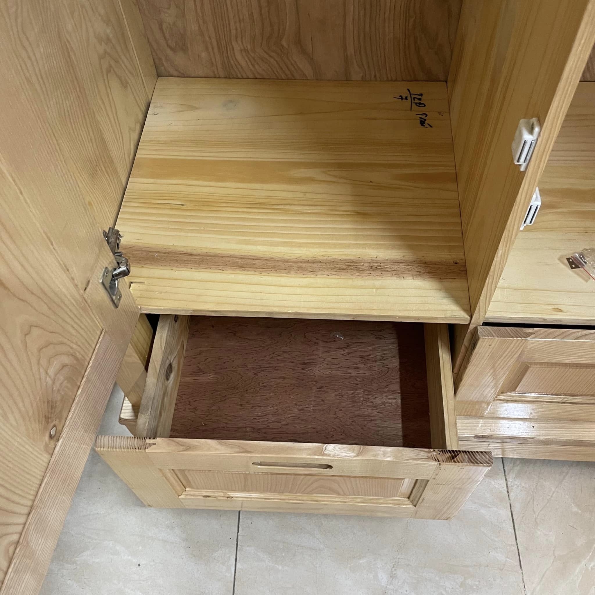 Tủ quần áo gỗ sồi 2 cánh