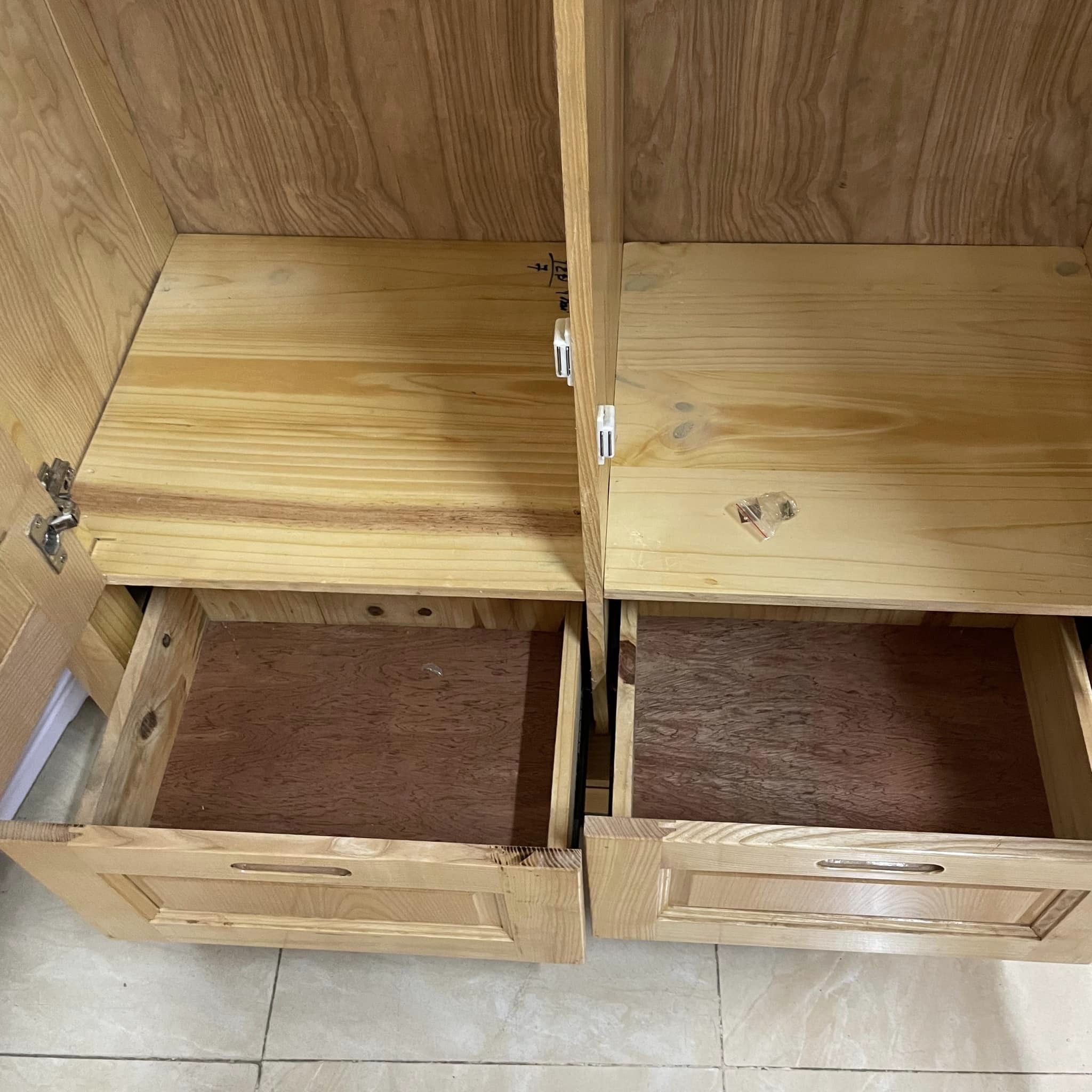 Tủ quần áo gỗ sồi 2 cánh