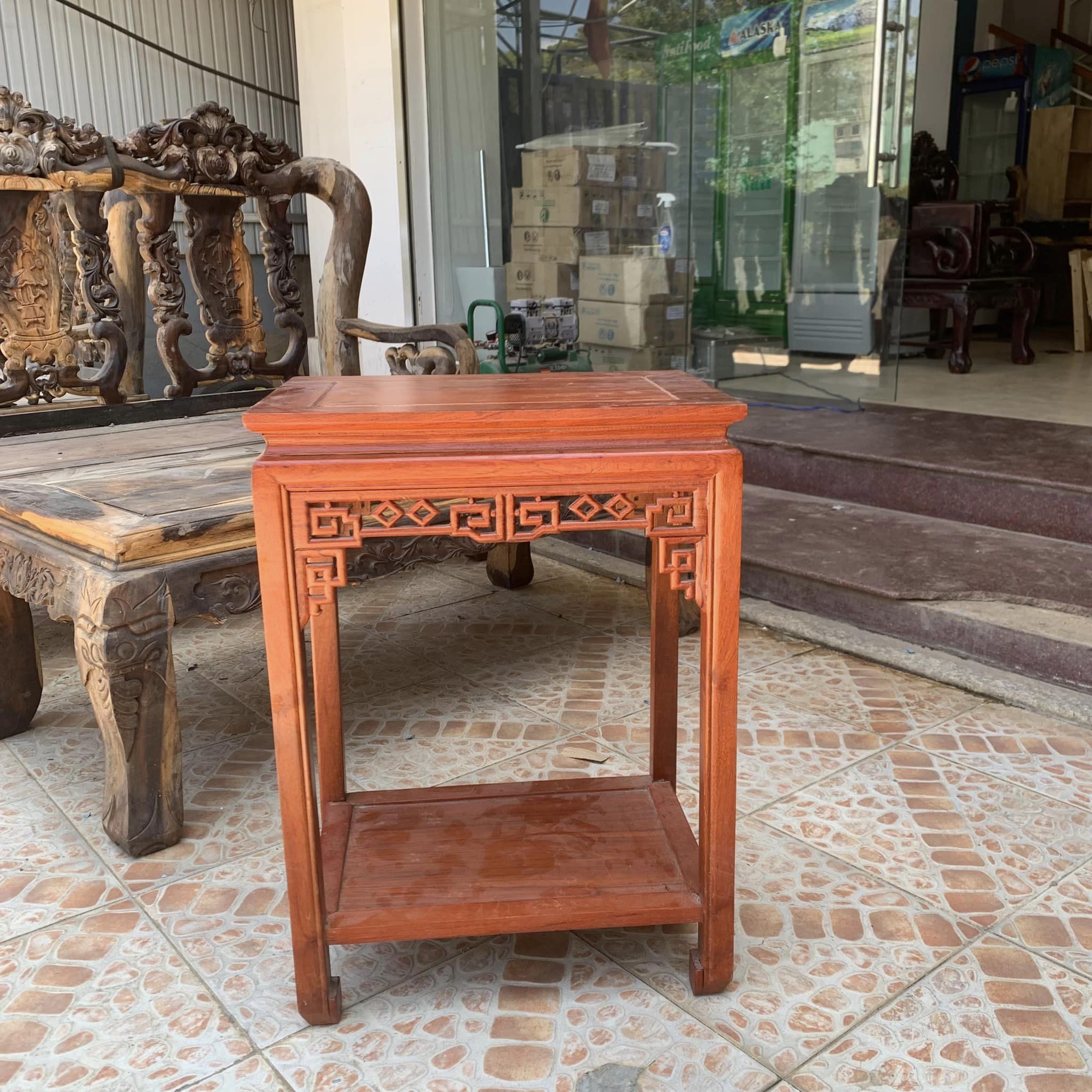 Đôn gỗ hình chữ nhật