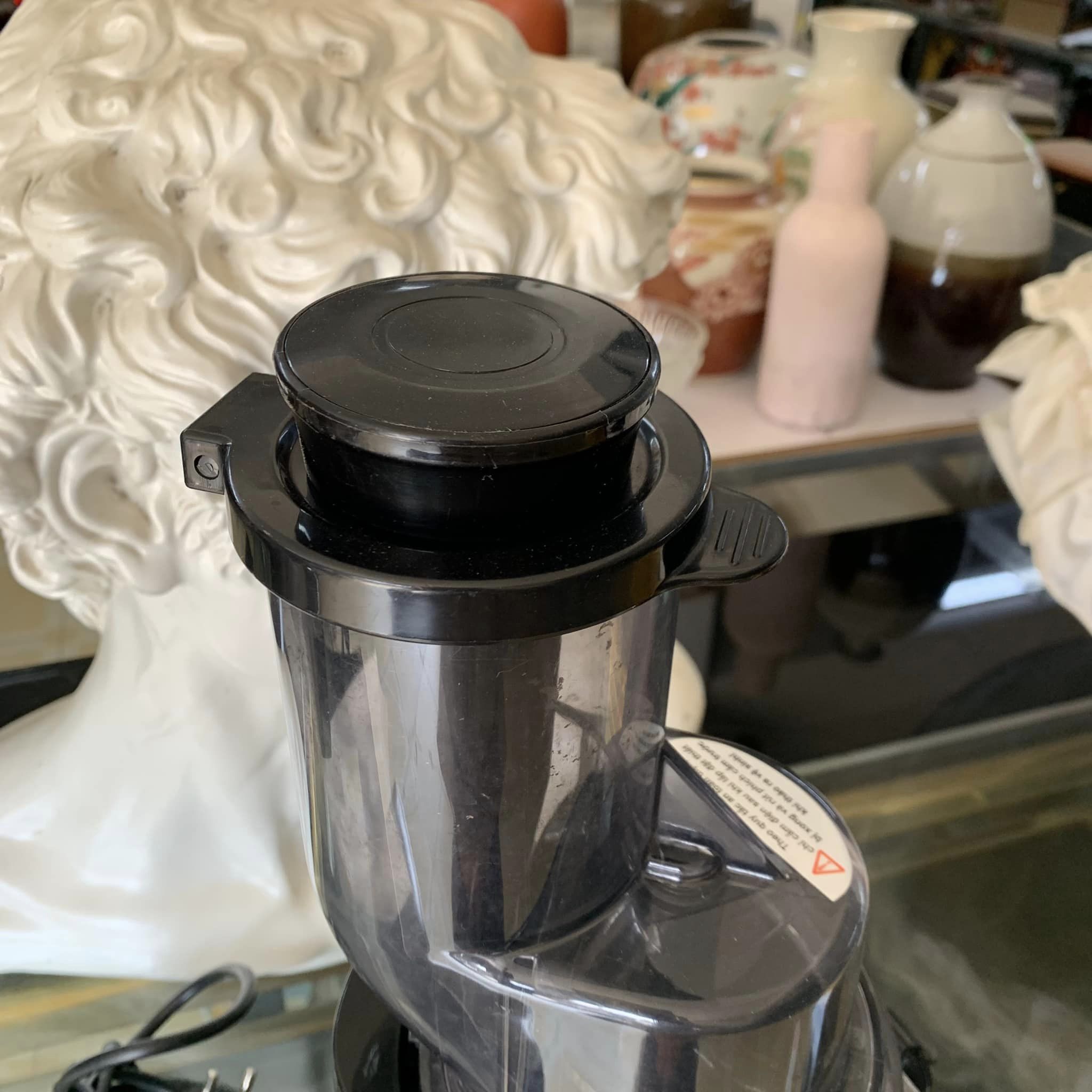 Máy ép chậm Hommy