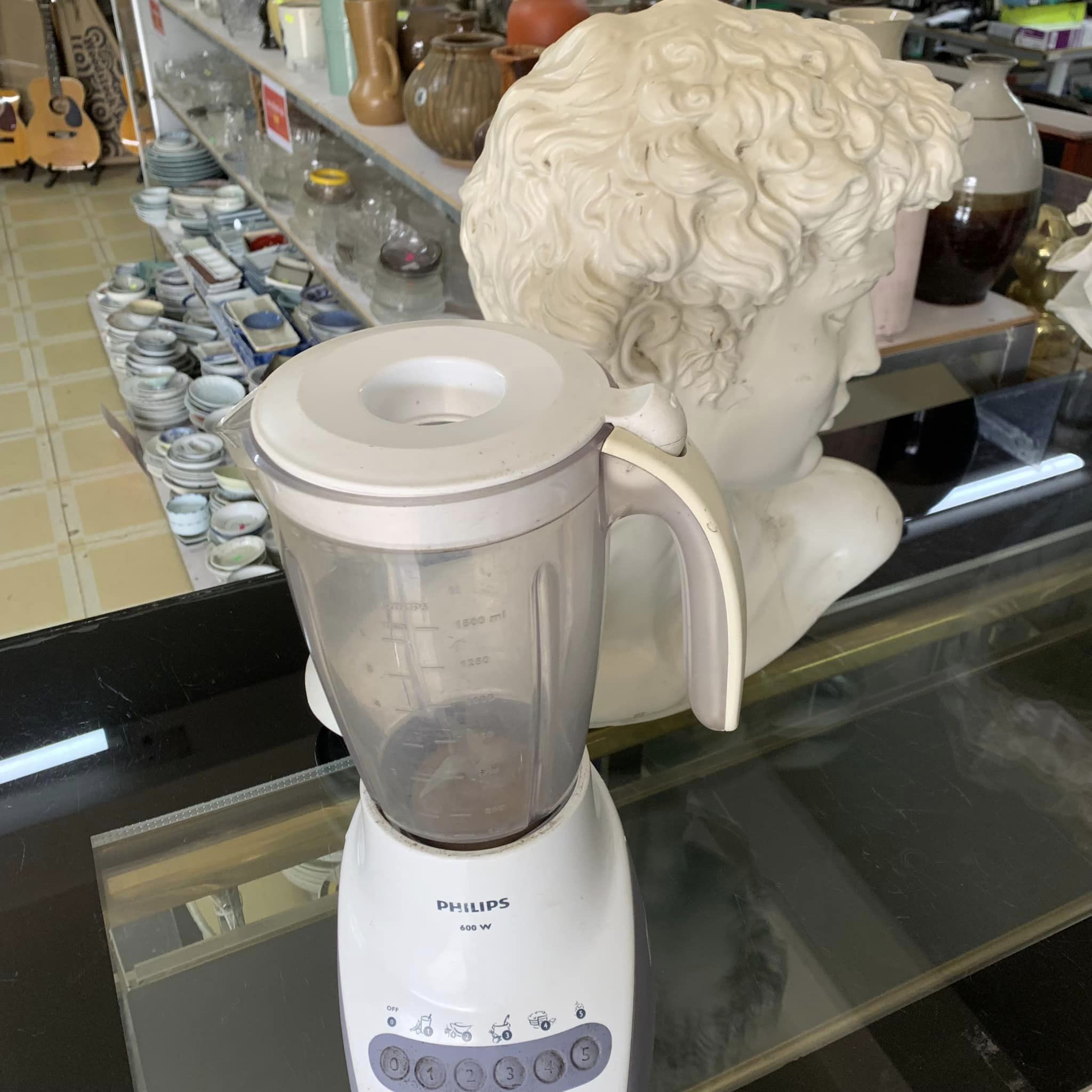 Máy xay sinh tố Philips