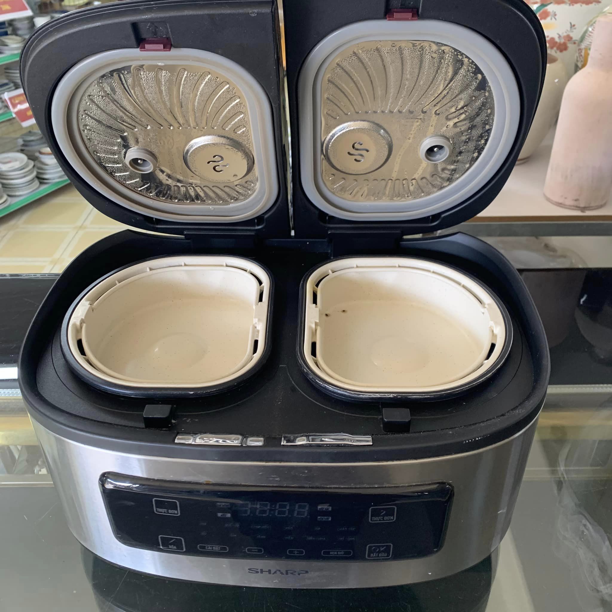 Nồi cơm điện 2 ngăn Sharp