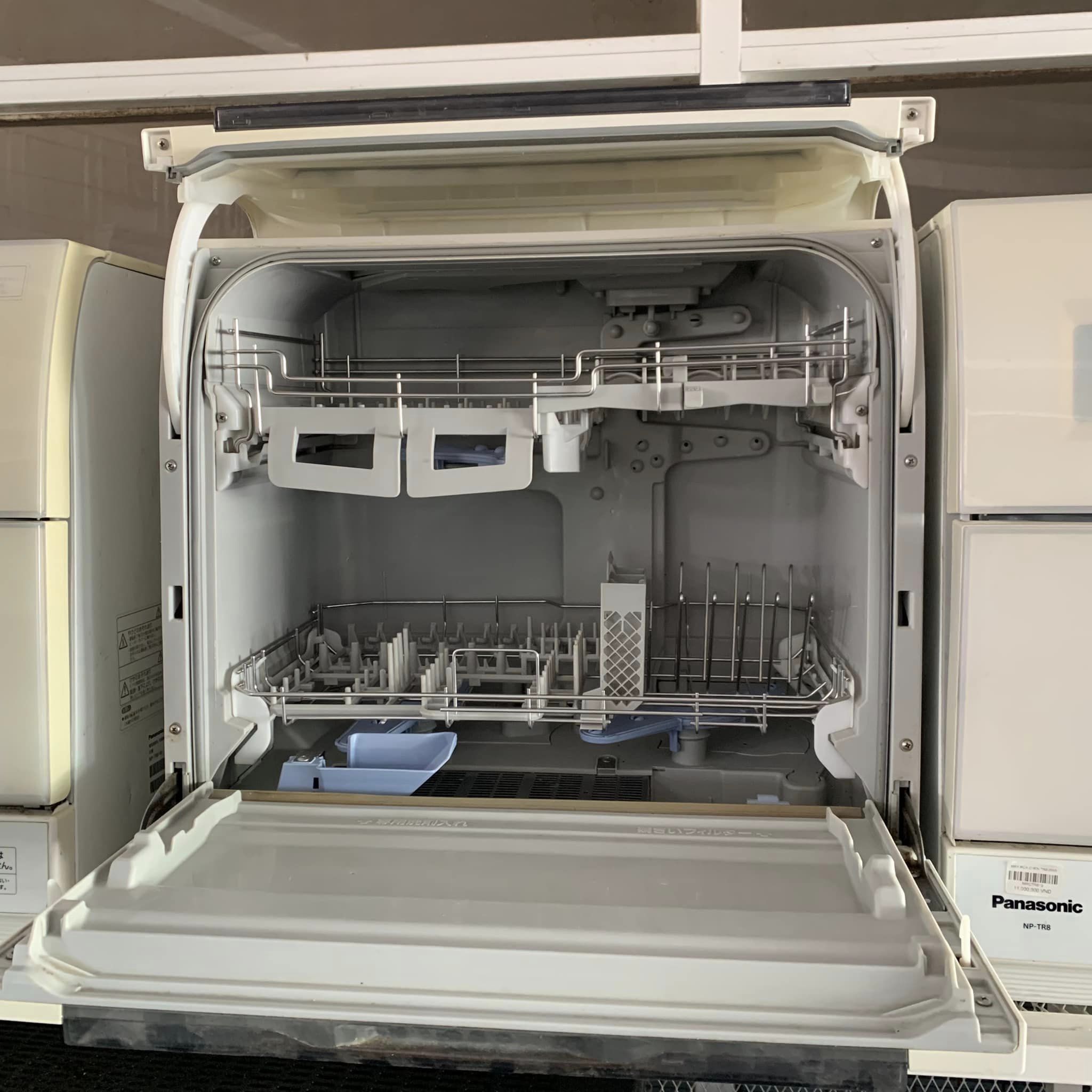 MÁY RỬA CHÉN TR6 2013