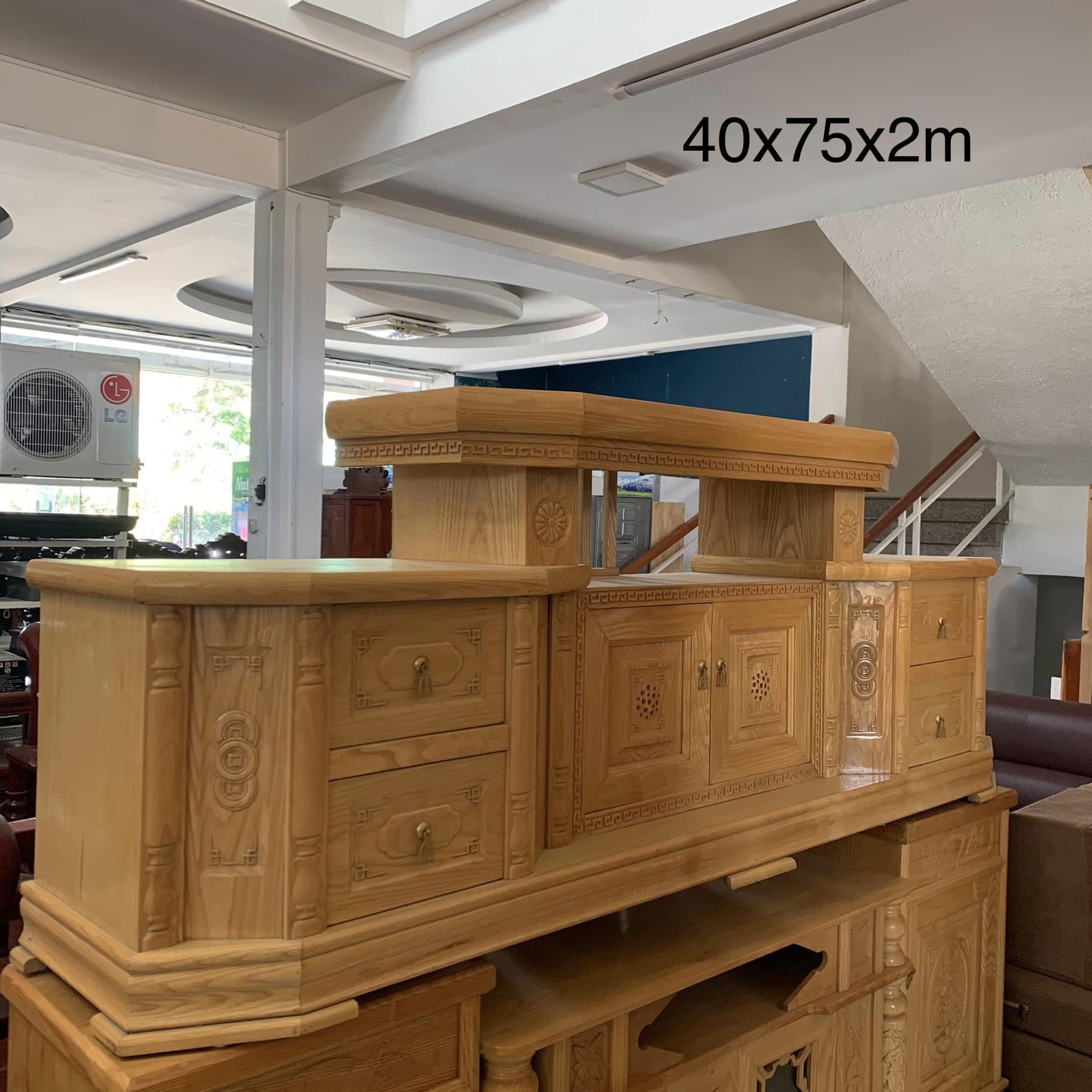 Tủ kệ tivi gỗ sồi 2m