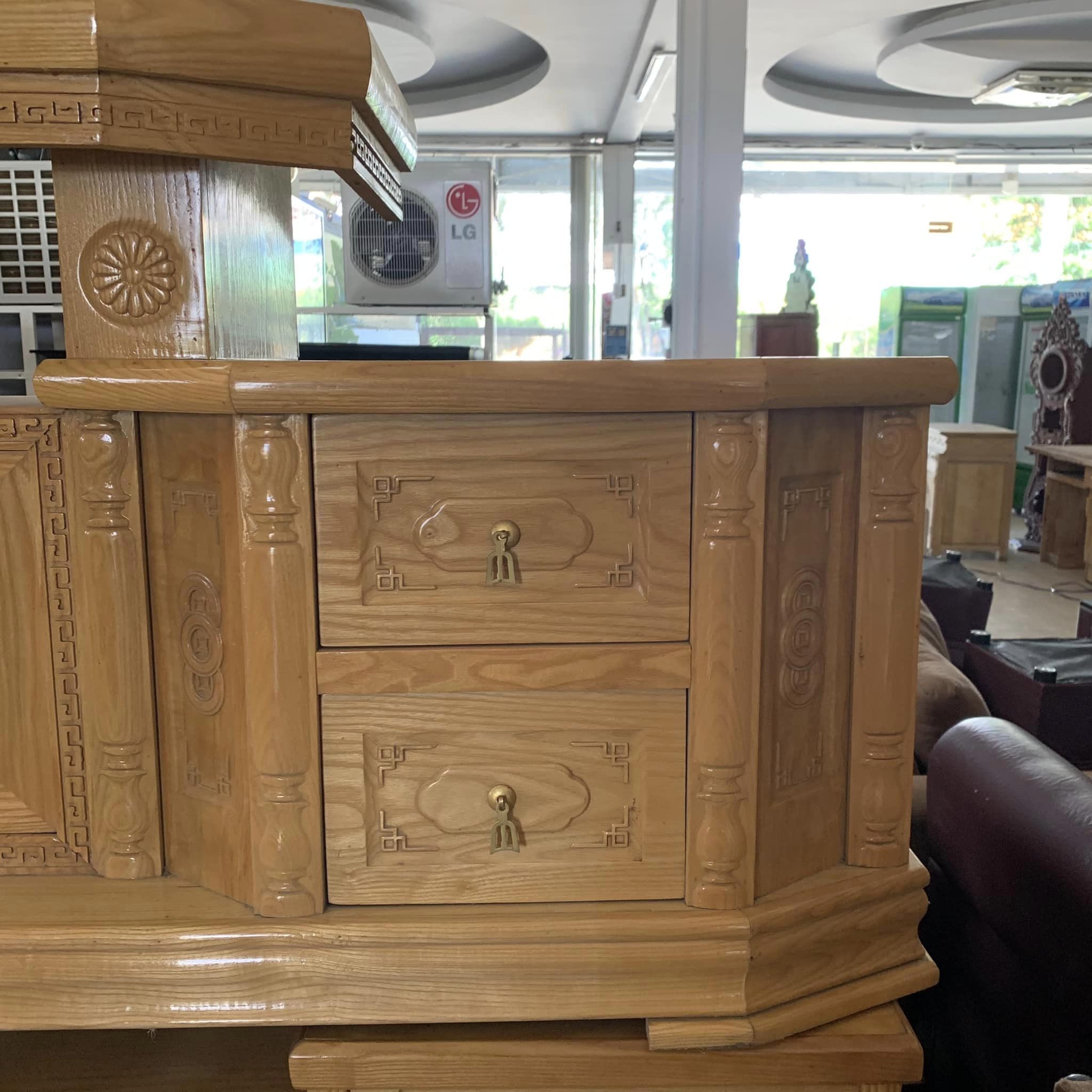 Tủ kệ tivi gỗ sồi 2m