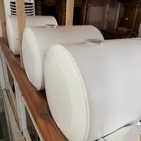 Máy nước nóng Ariston 50L