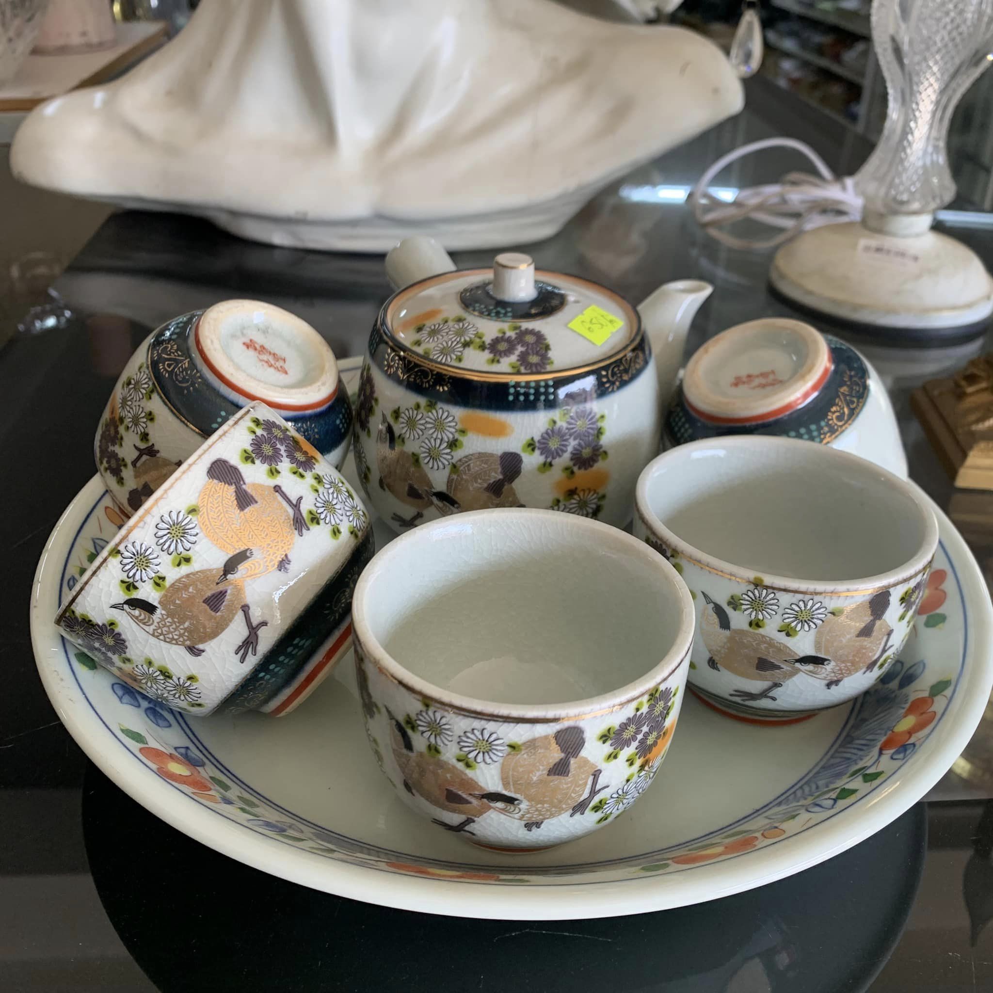 Bộ ấm trà gốm sứ Kutani