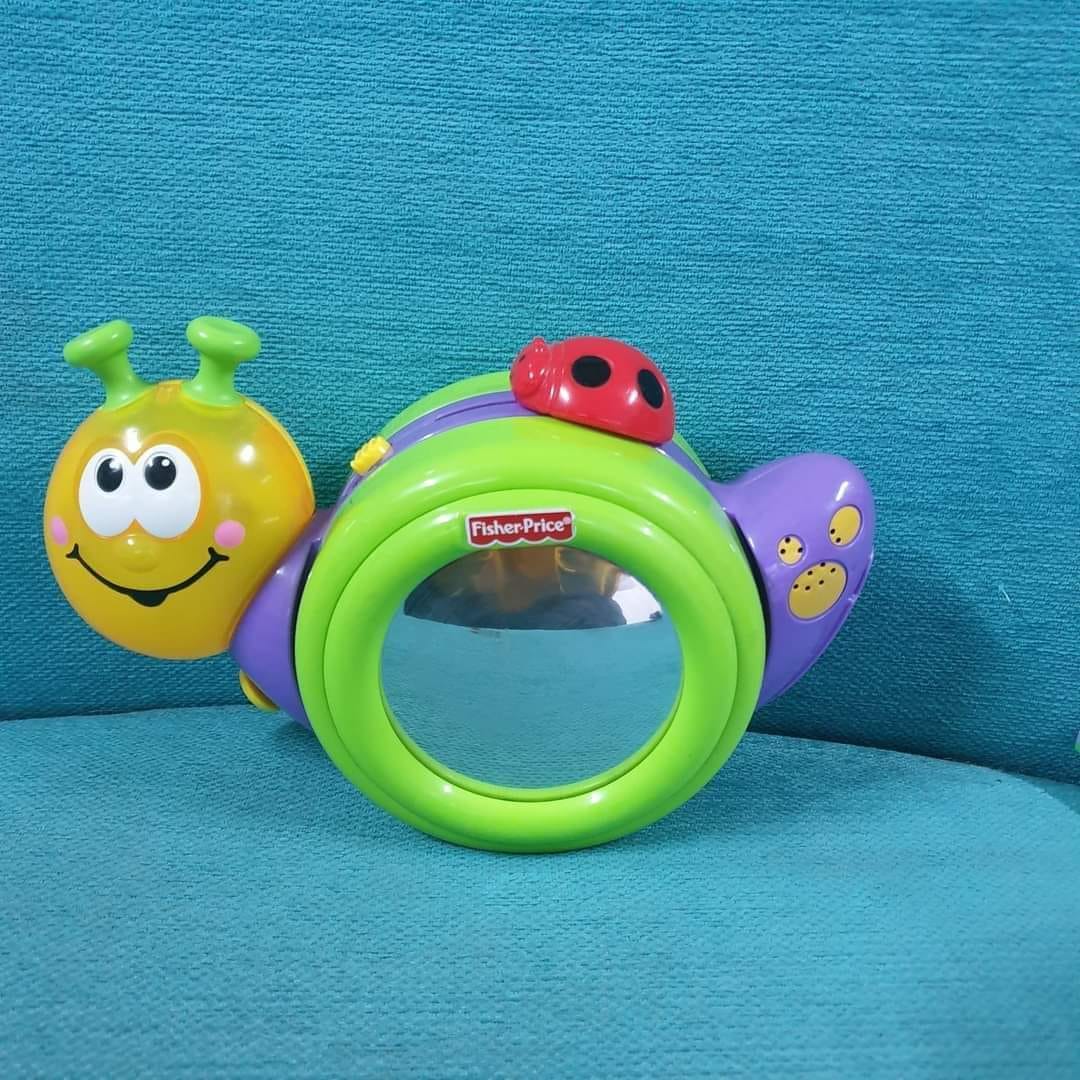 Đồ chơi tập bò cho bé