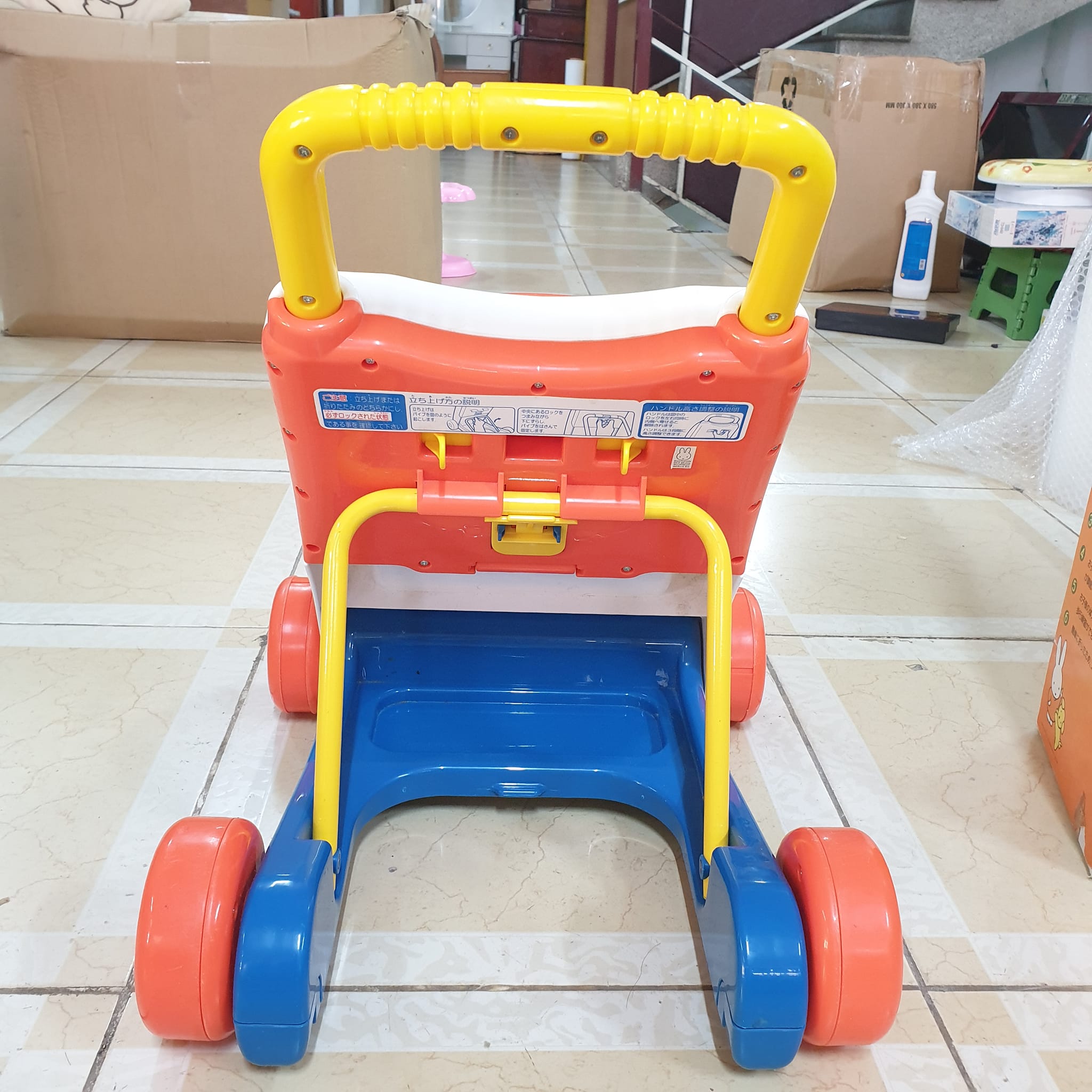Xe đẩy tập đi Miffy