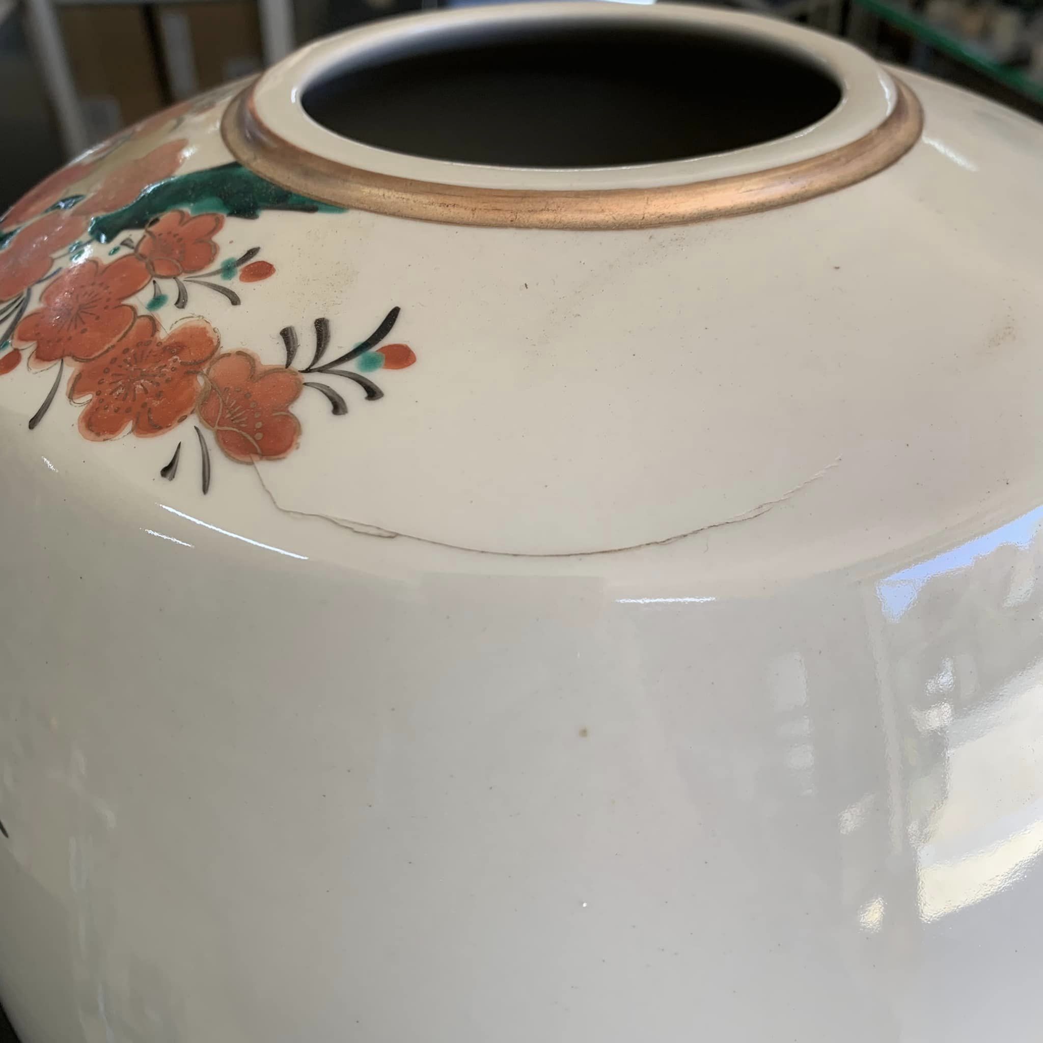 BÌNH HÚT TÀI LỘC MEN TRẮNG VẼ CHIM TRĨ HOA ĐÀO