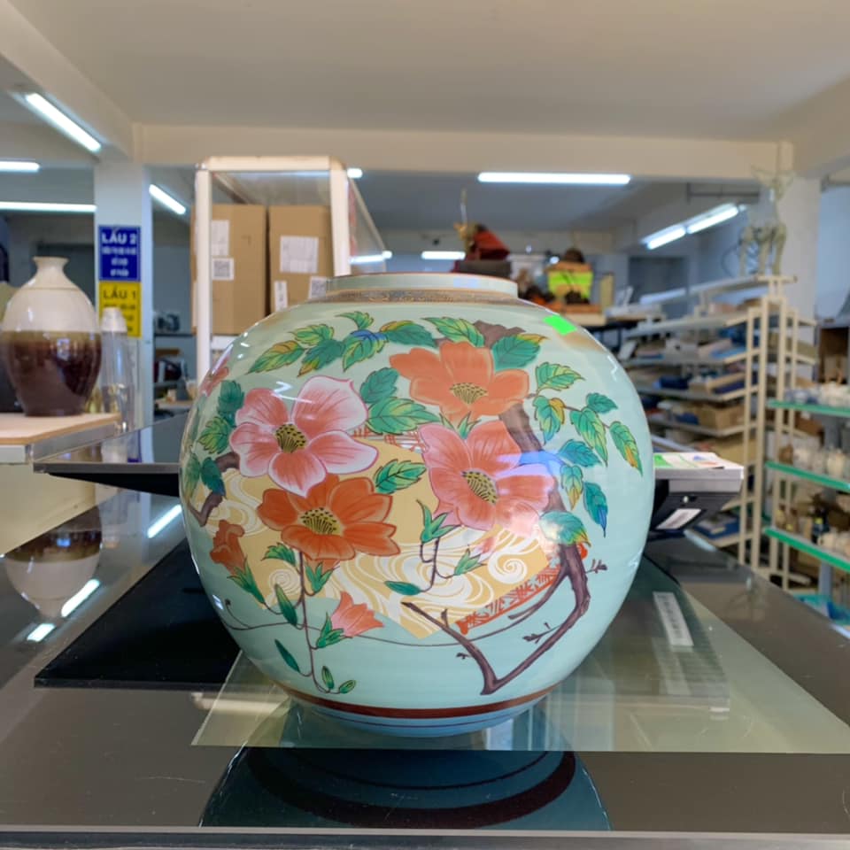 BÌNH HOA TRÁNG MEN SANG TRỌNG