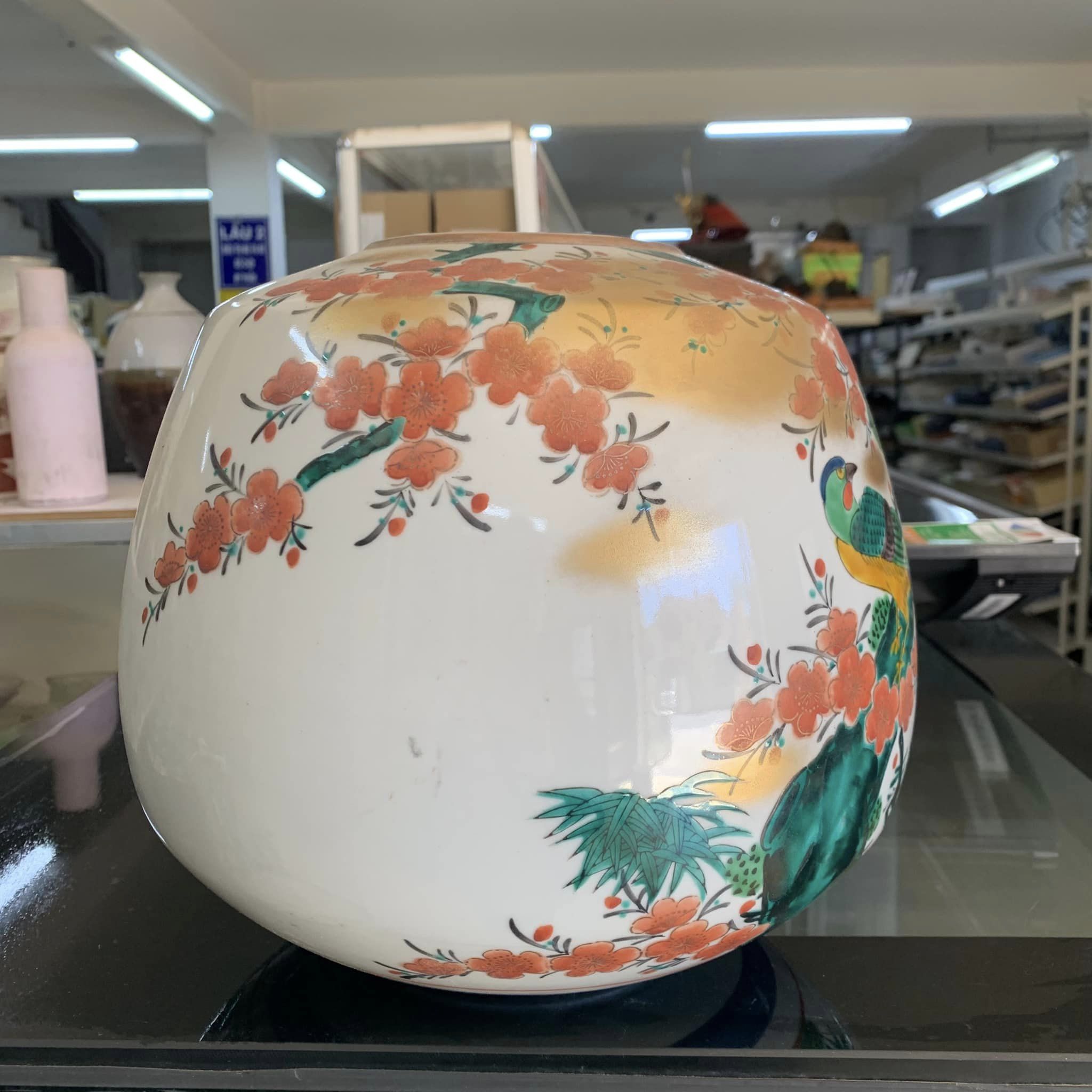 BÌNH HÚT TÀI LỘC MEN TRẮNG VẼ CHIM TRĨ HOA ĐÀO