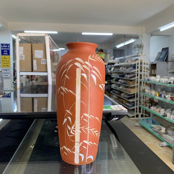 BÌNH HOA KHẮC LÁ TRE