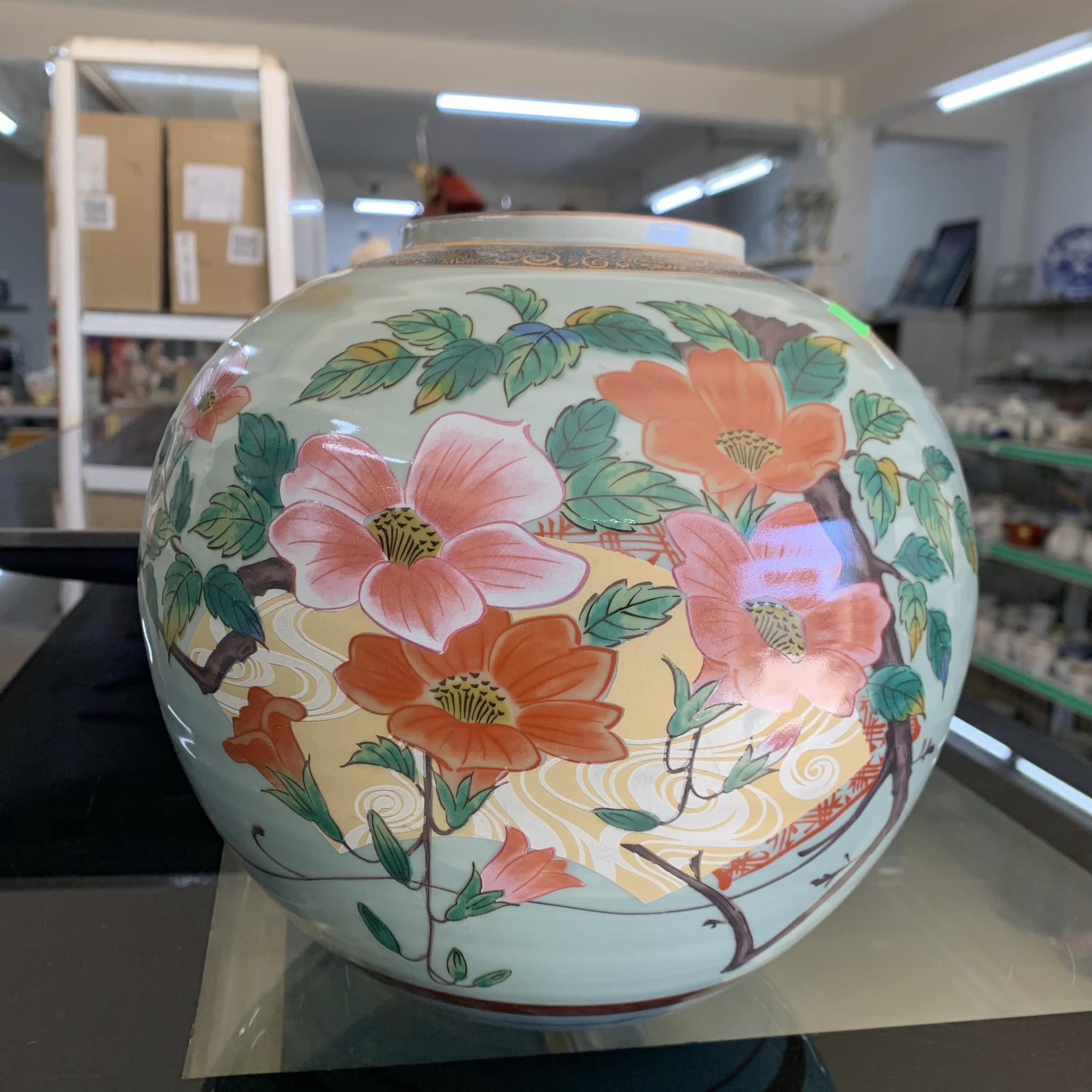 BÌNH HOA TRÁNG MEN SANG TRỌNG