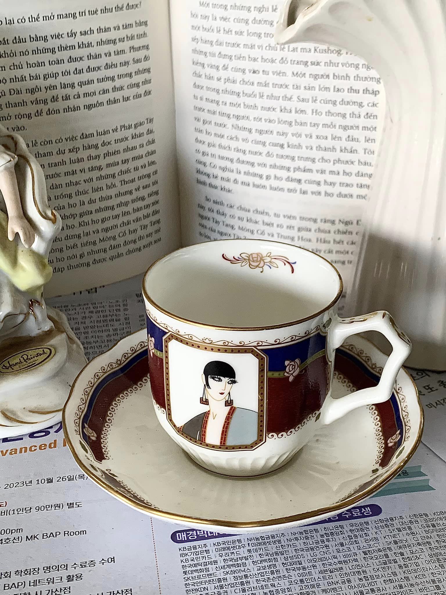 Set dĩa trà Esprit d’Erté 1990-đỏ