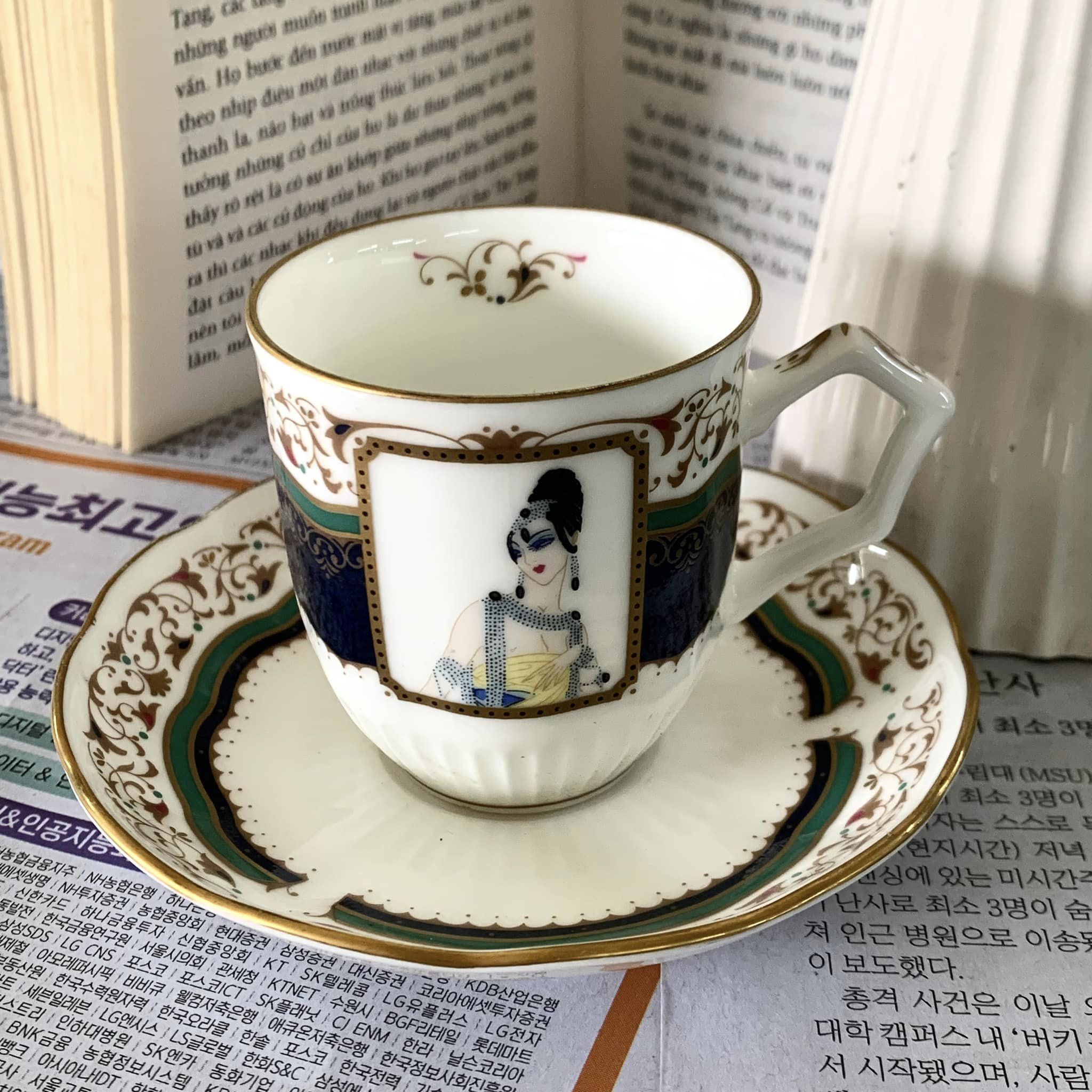 Set dĩa trà Esprit d’Erté 1990-xanh