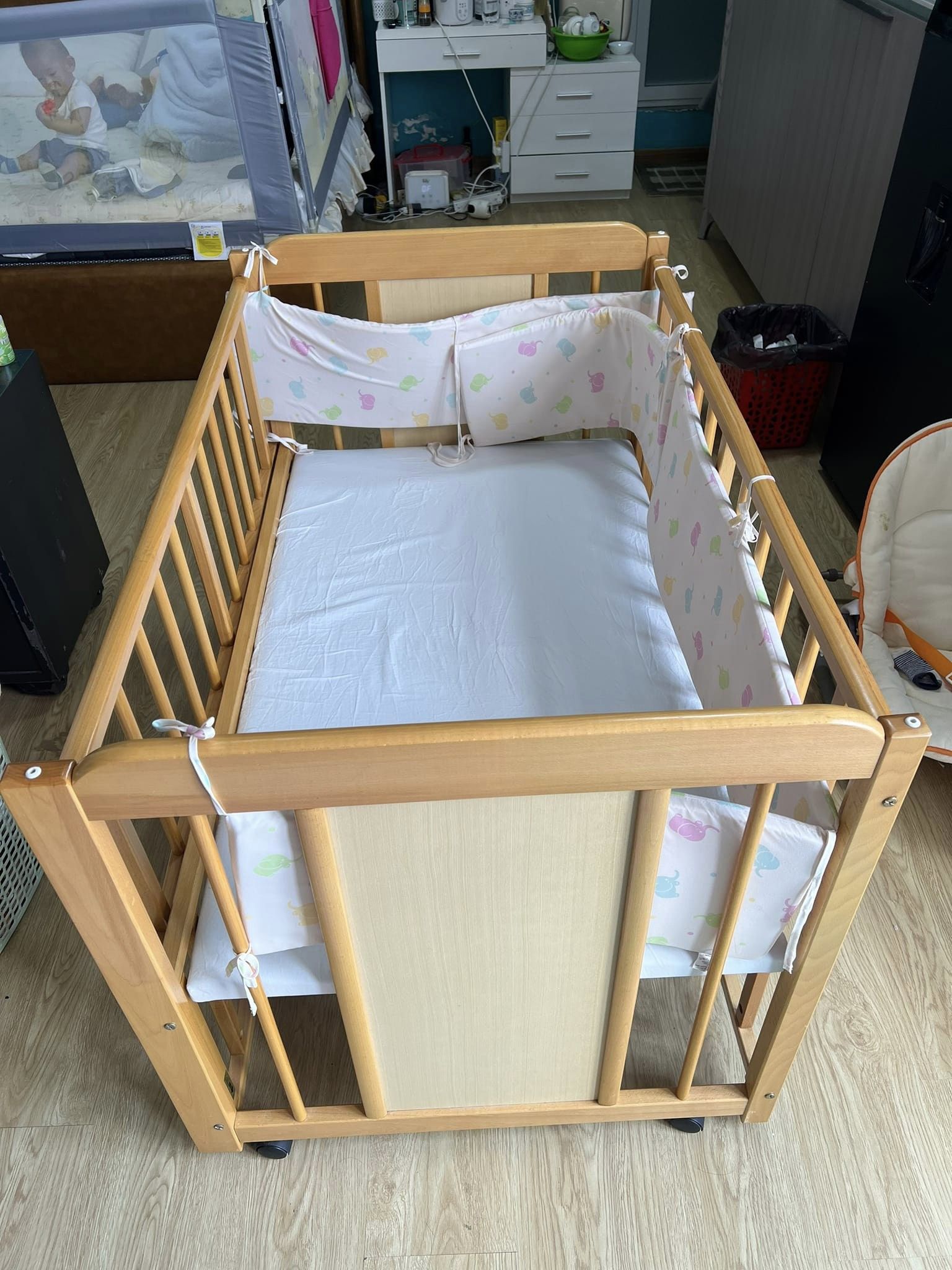 giường cũi cho bé