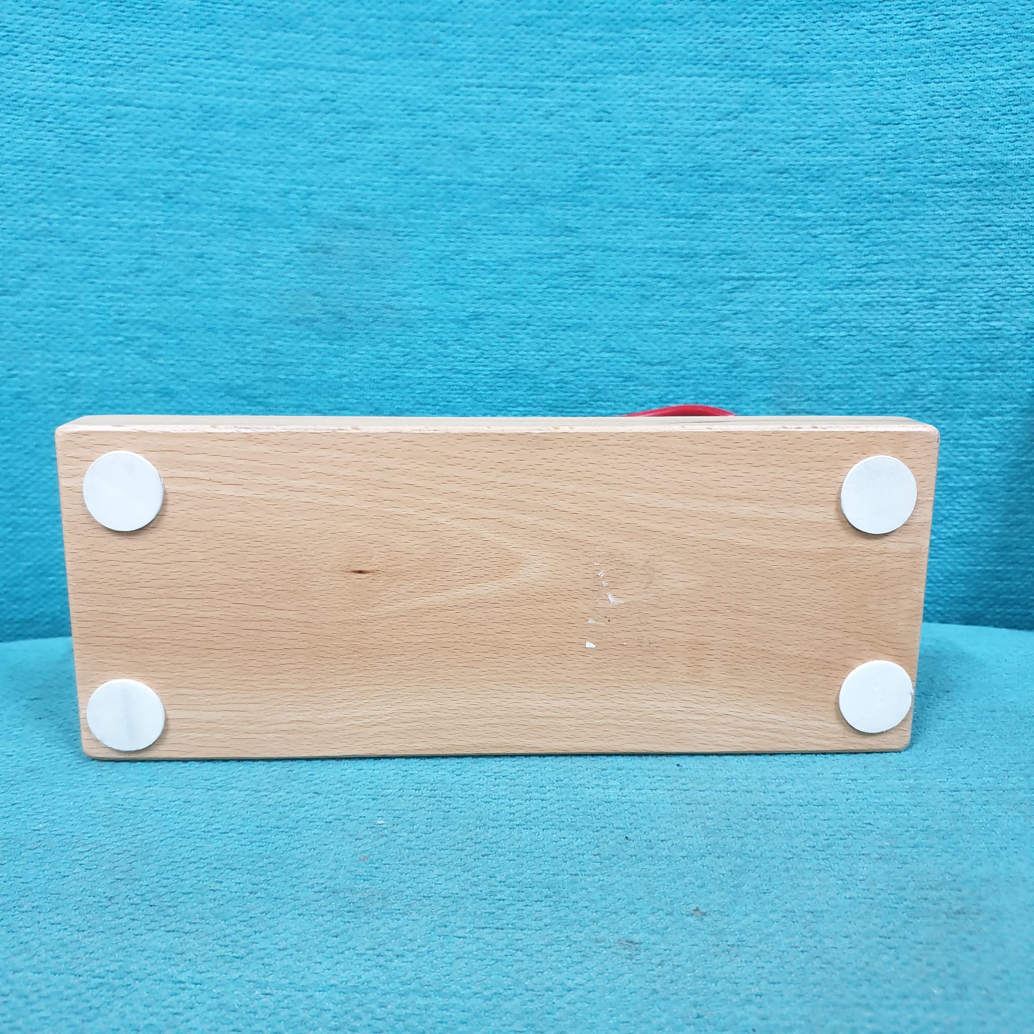 Đồ chơi luồng hạt gỗ