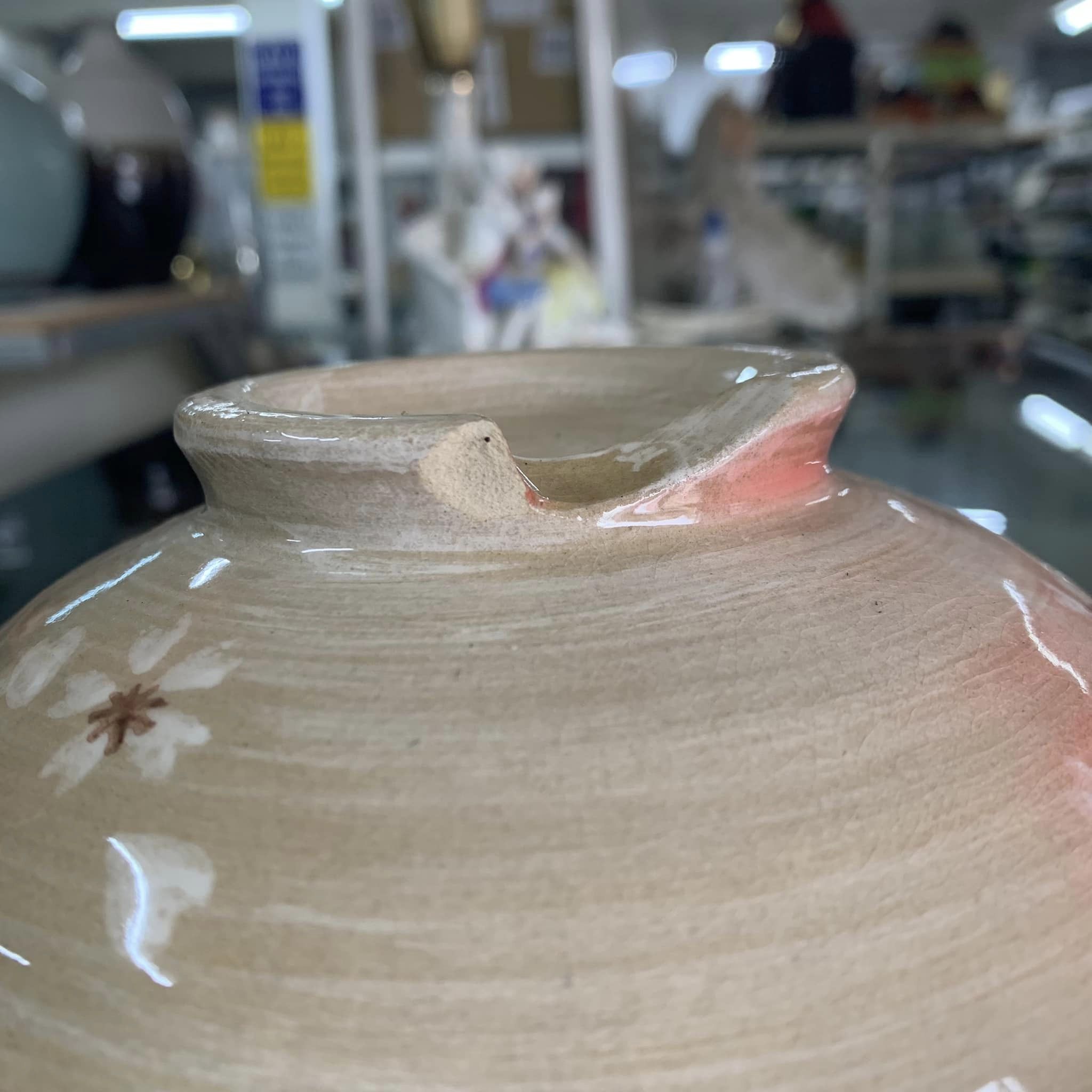 Nồi gốm hoa anh đào xinh xắn