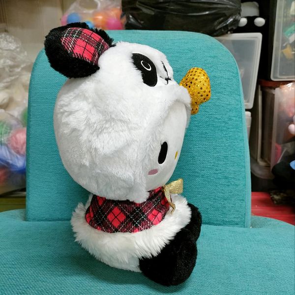Hello Kitty Gấu trúc