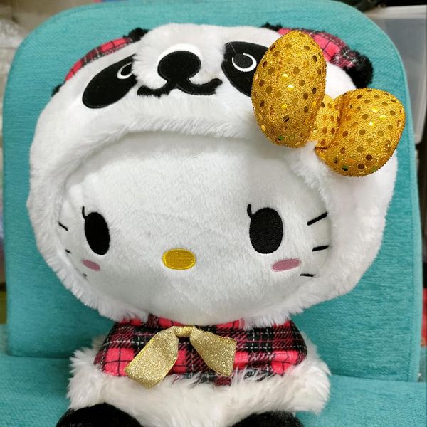 Hello Kitty Gấu trúc