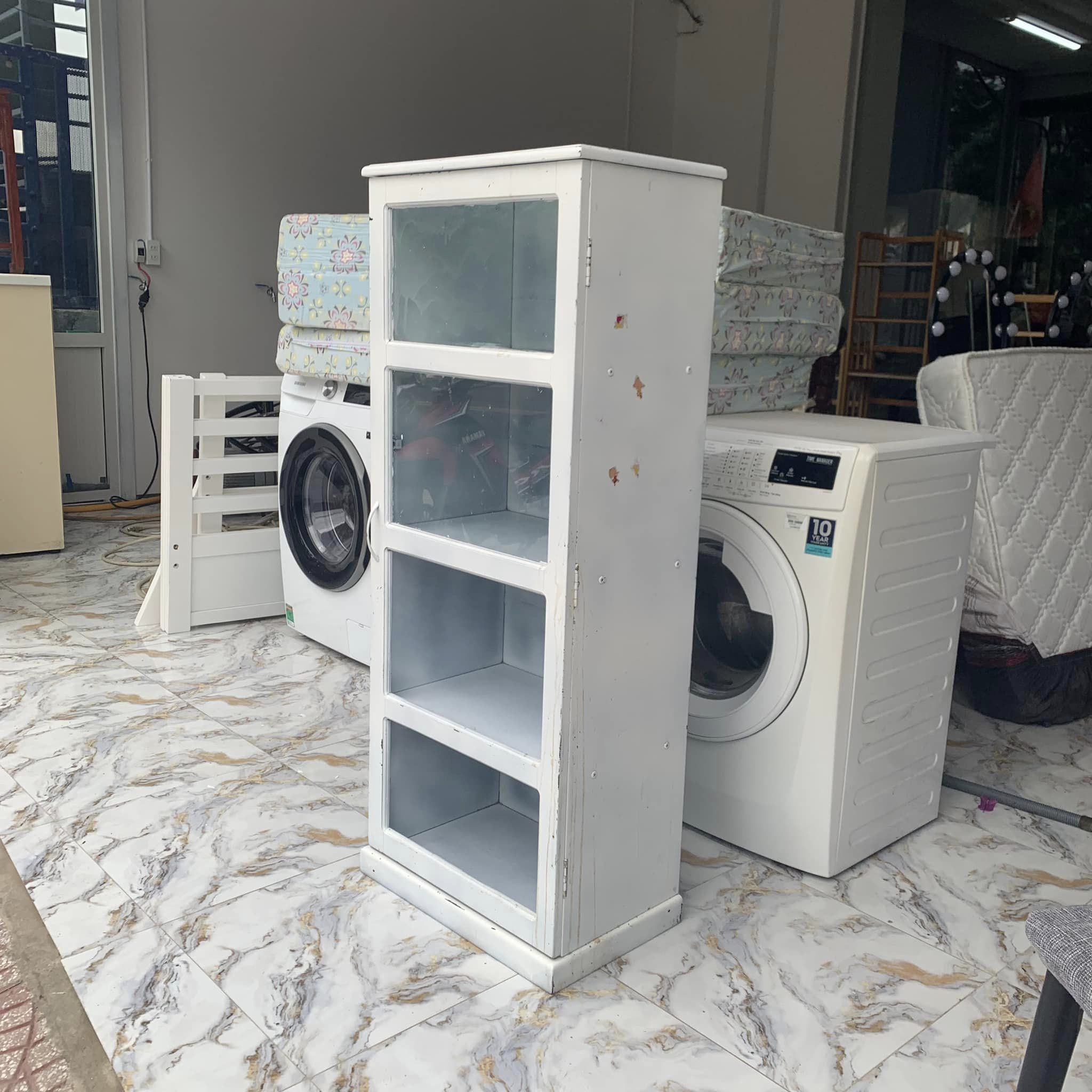 Tủ trắng 4 tầng