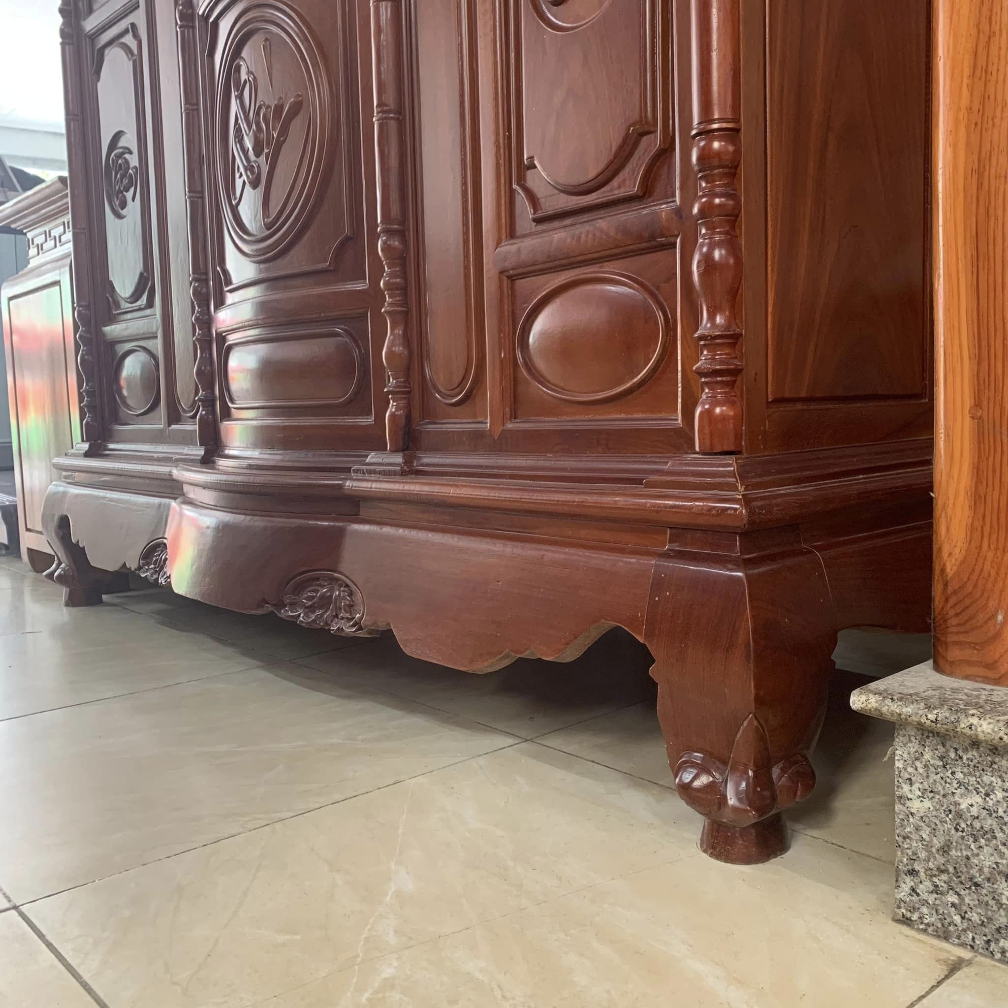 Tủ thờ gỗ gõ đỏ Tâm Phúc Đức