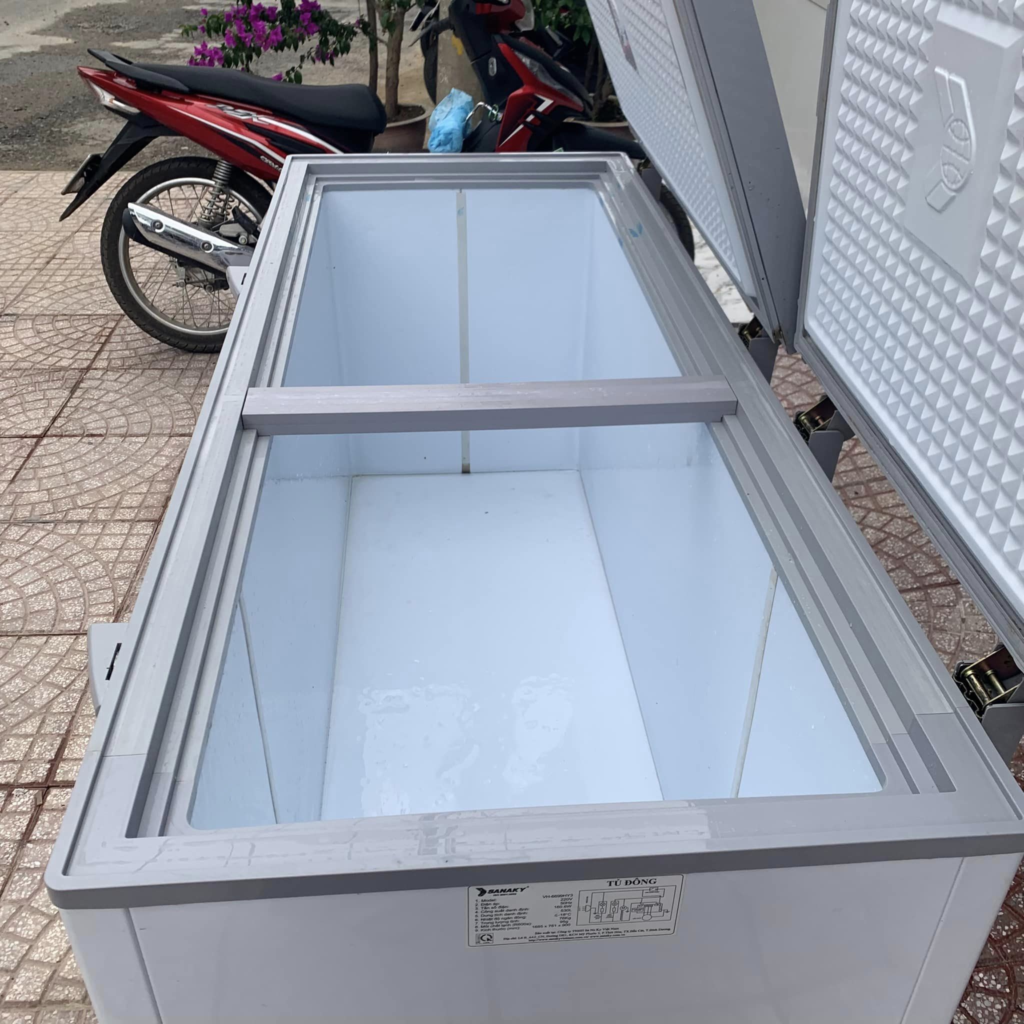 Tủ đông Sanaky 530L